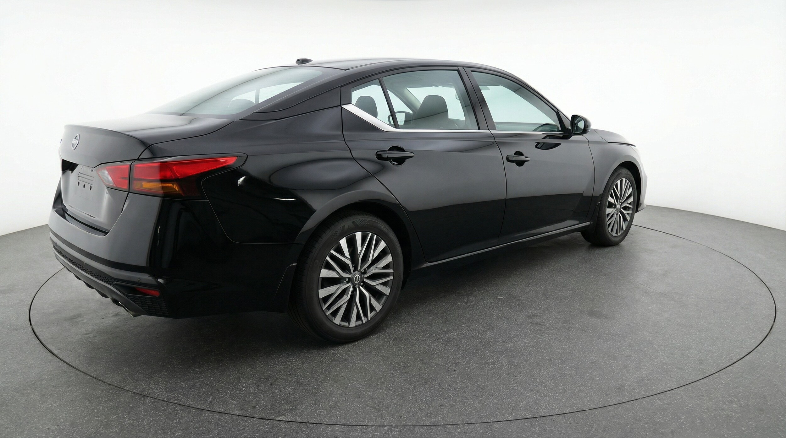 Thumbnail: 2025 Nissan Altima - 7