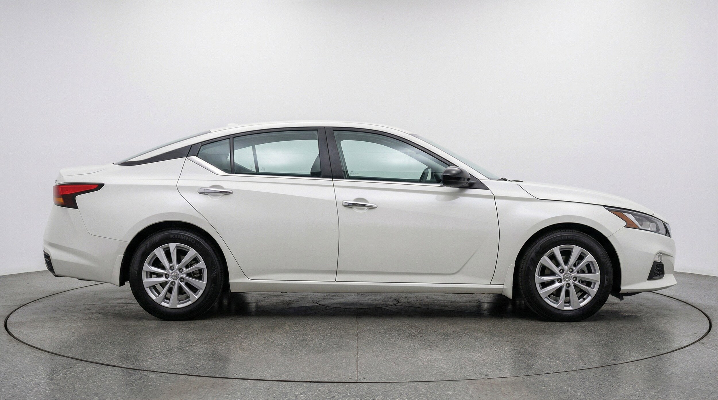 Thumbnail: 2025 Nissan Altima - 11