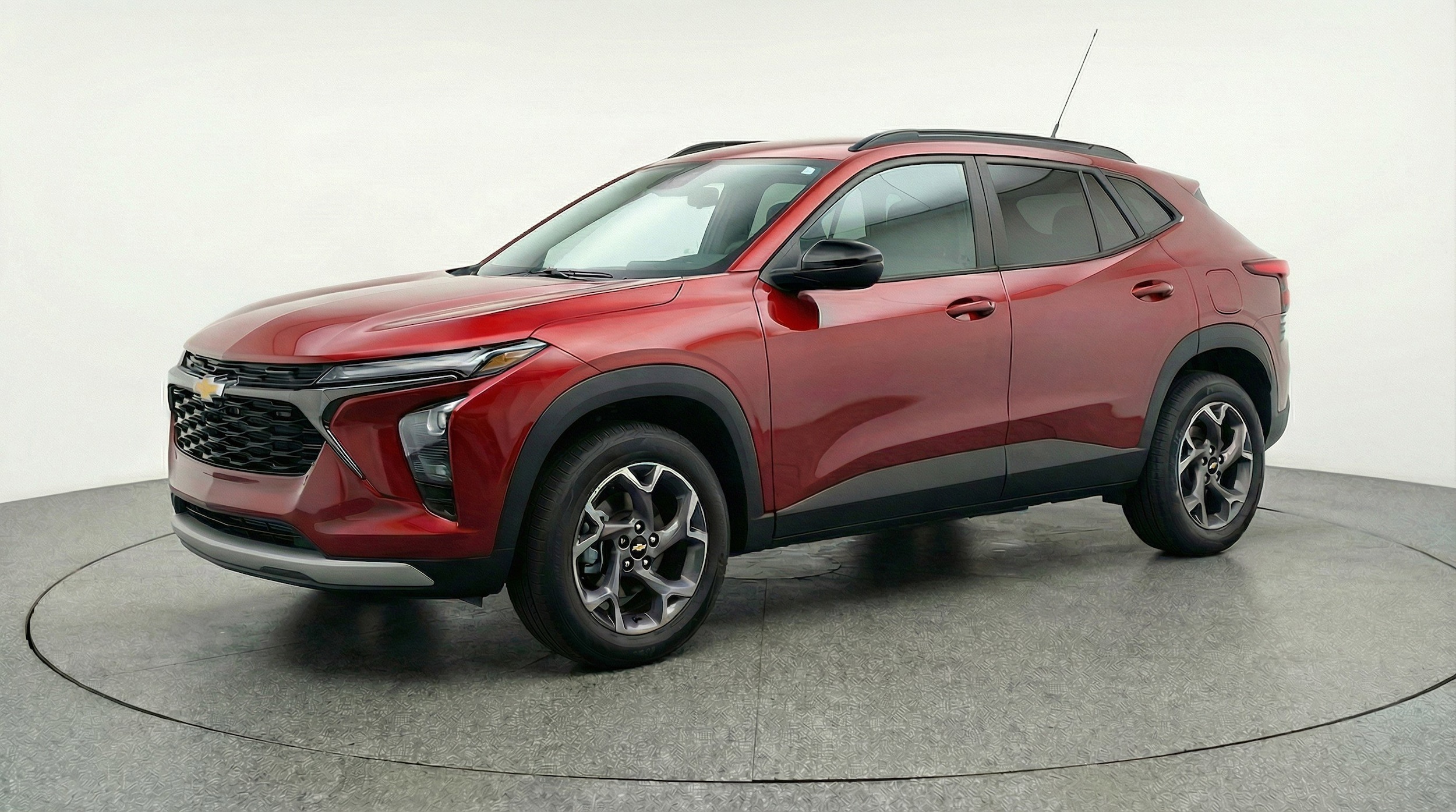 Thumbnail: 2025 Chevrolet Trax - 3