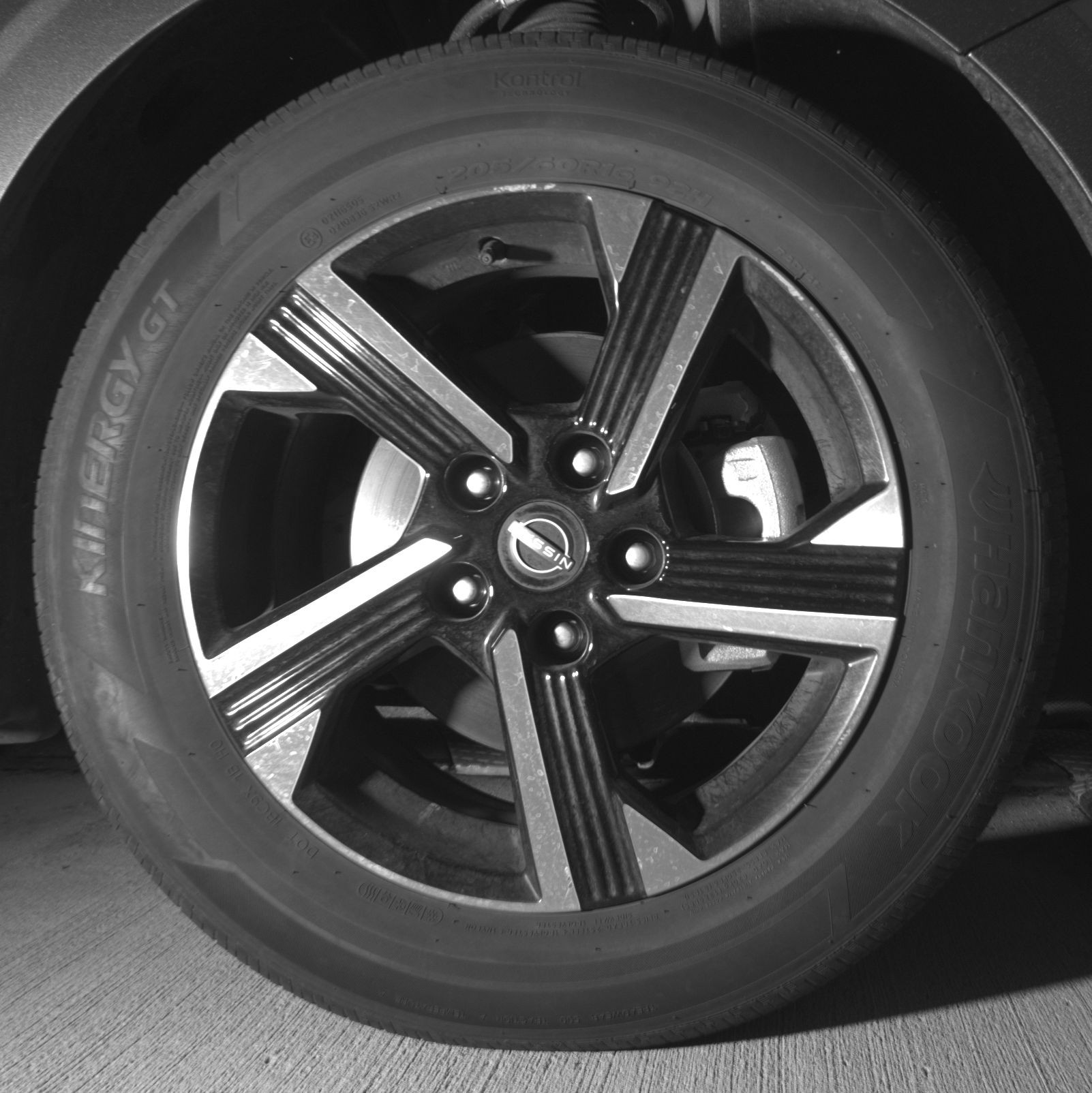 Thumbnail: 2025 Nissan Sentra - 10