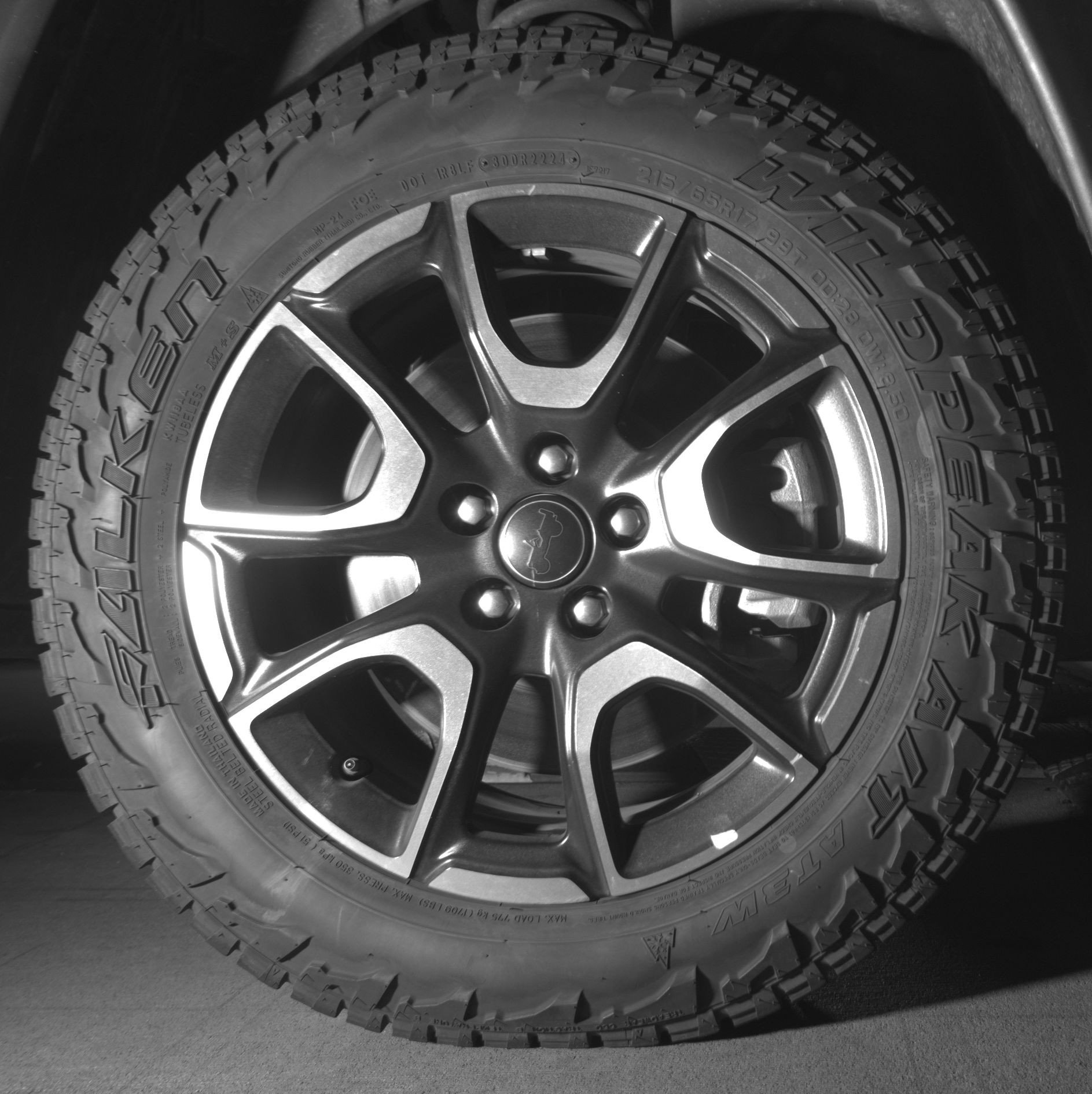 Thumbnail: 2025 Jeep Compass - 13