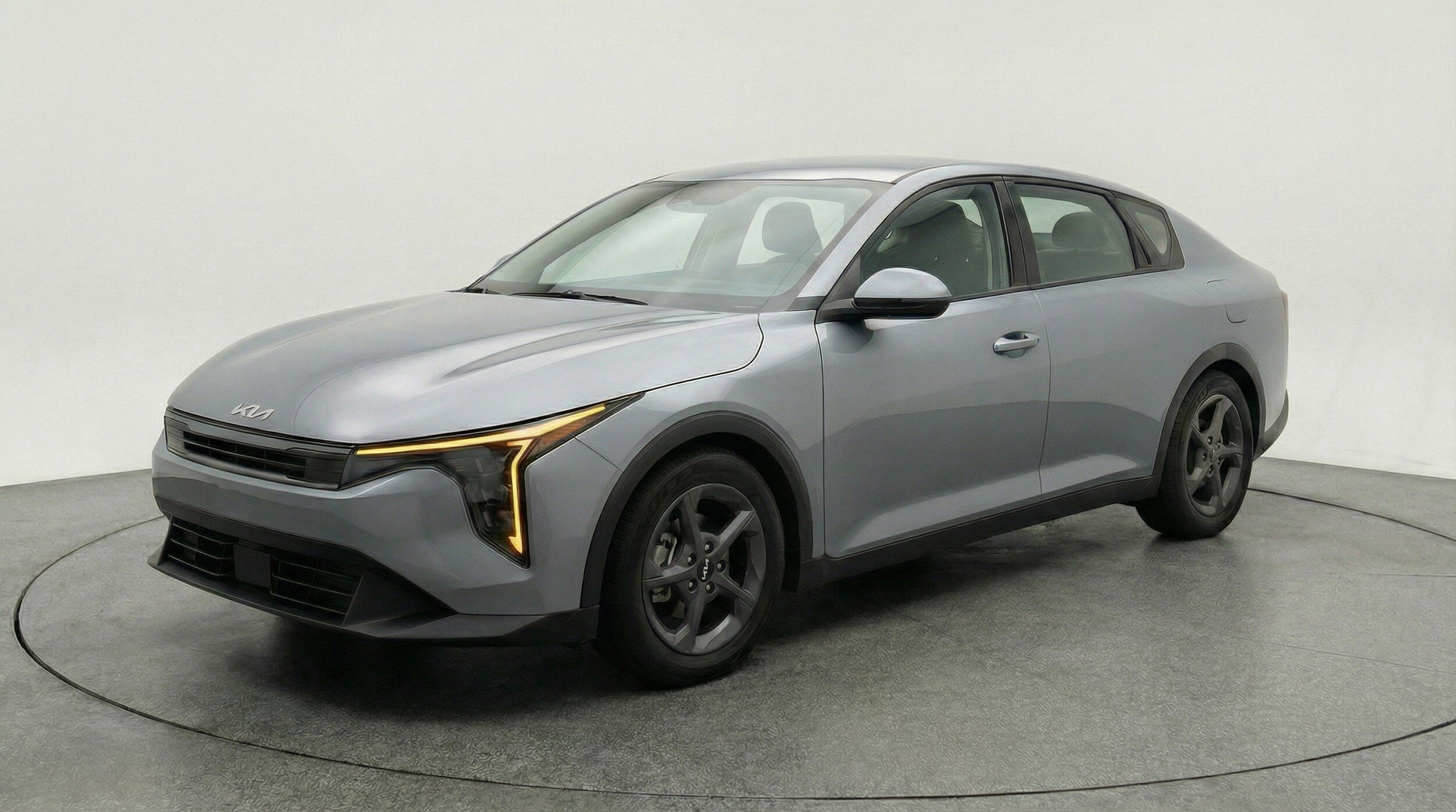 Thumbnail: 2025 Kia K4 - 3