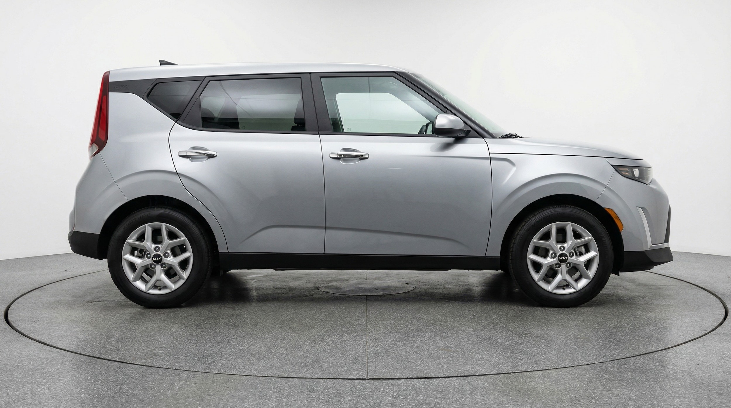 Thumbnail: 2025 Kia Soul - 8