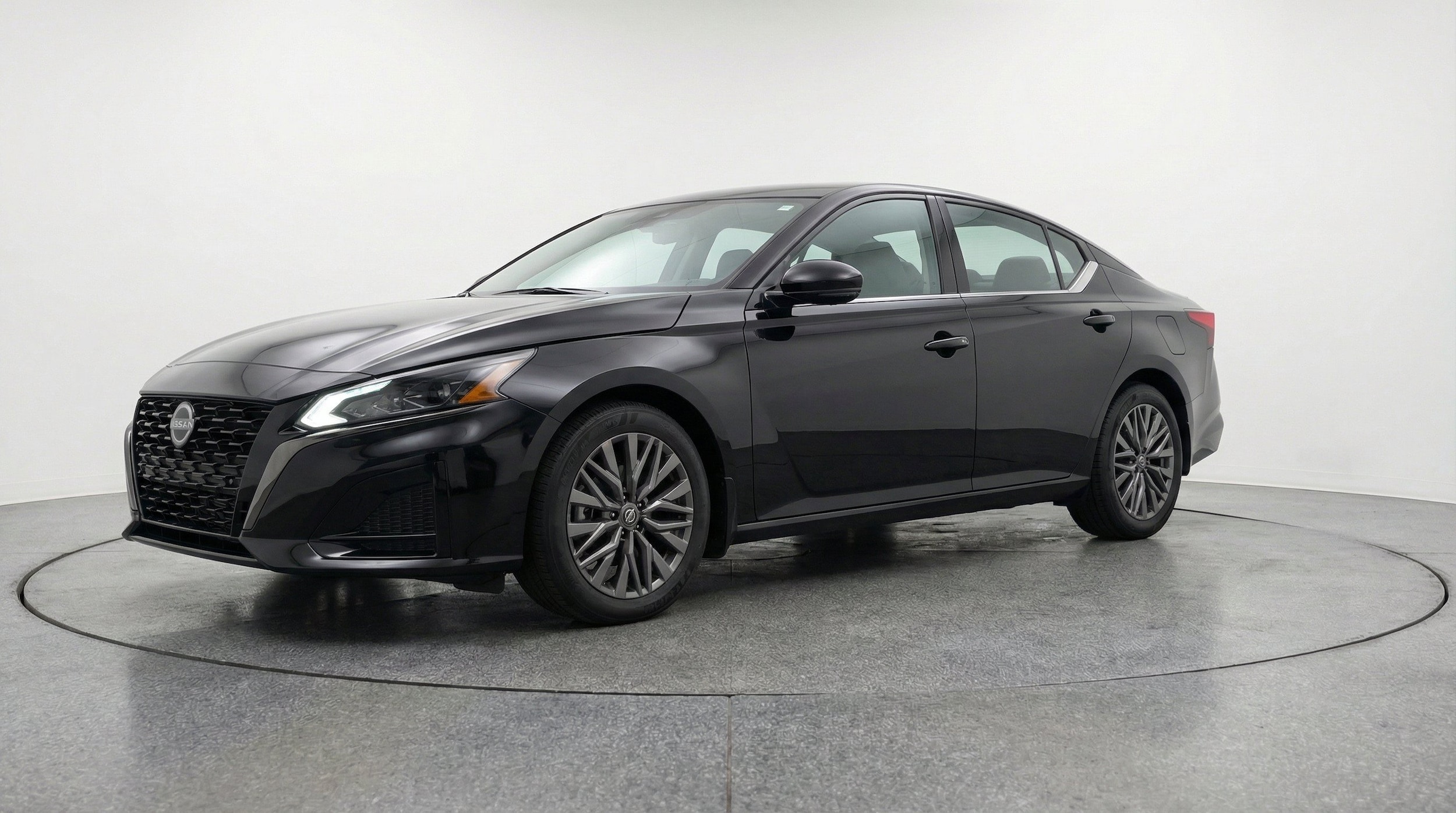 Thumbnail: 2026 Nissan Altima - 3