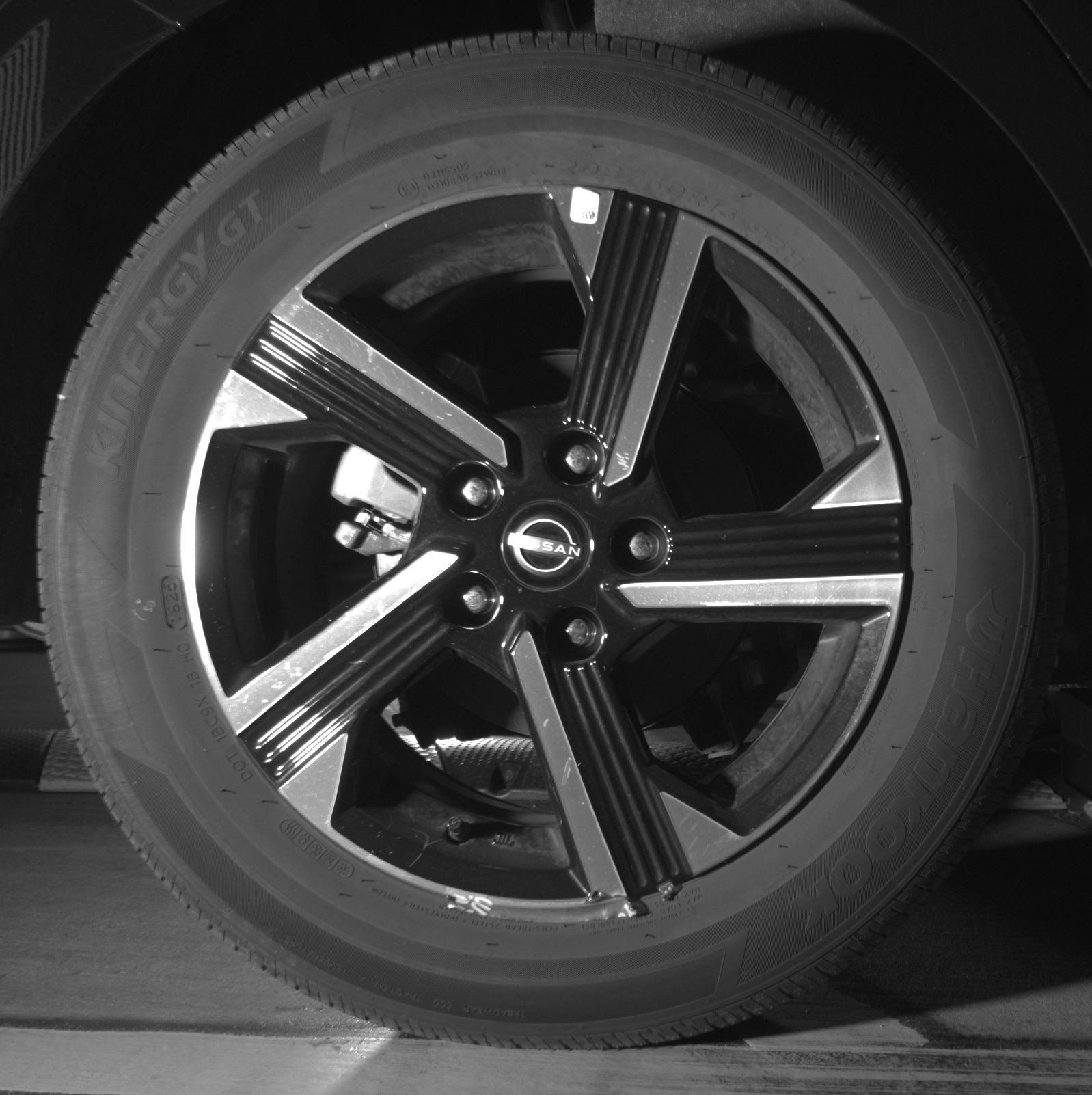 Thumbnail: 2025 Nissan Sentra - 15