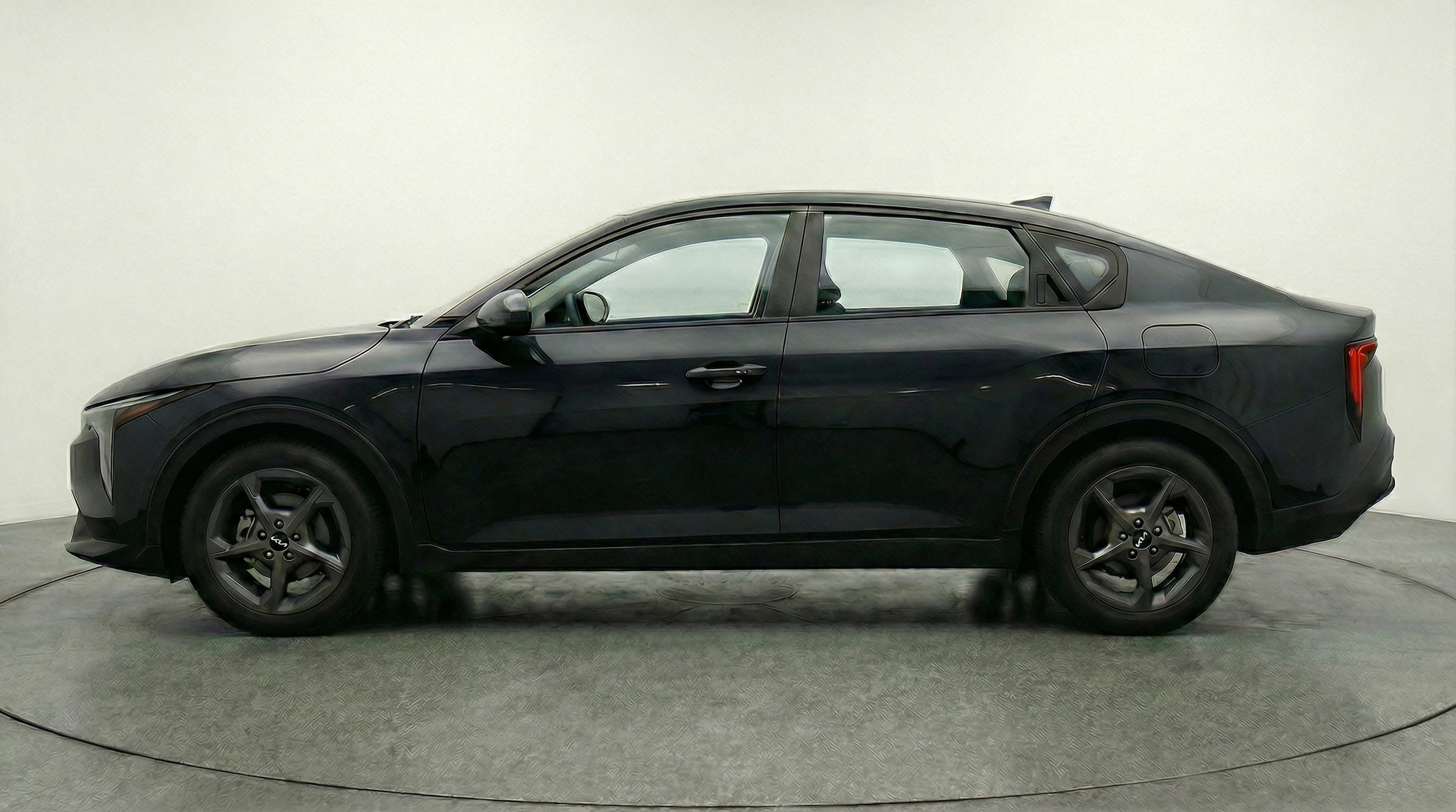 Thumbnail: 2025 Kia K4 - 4