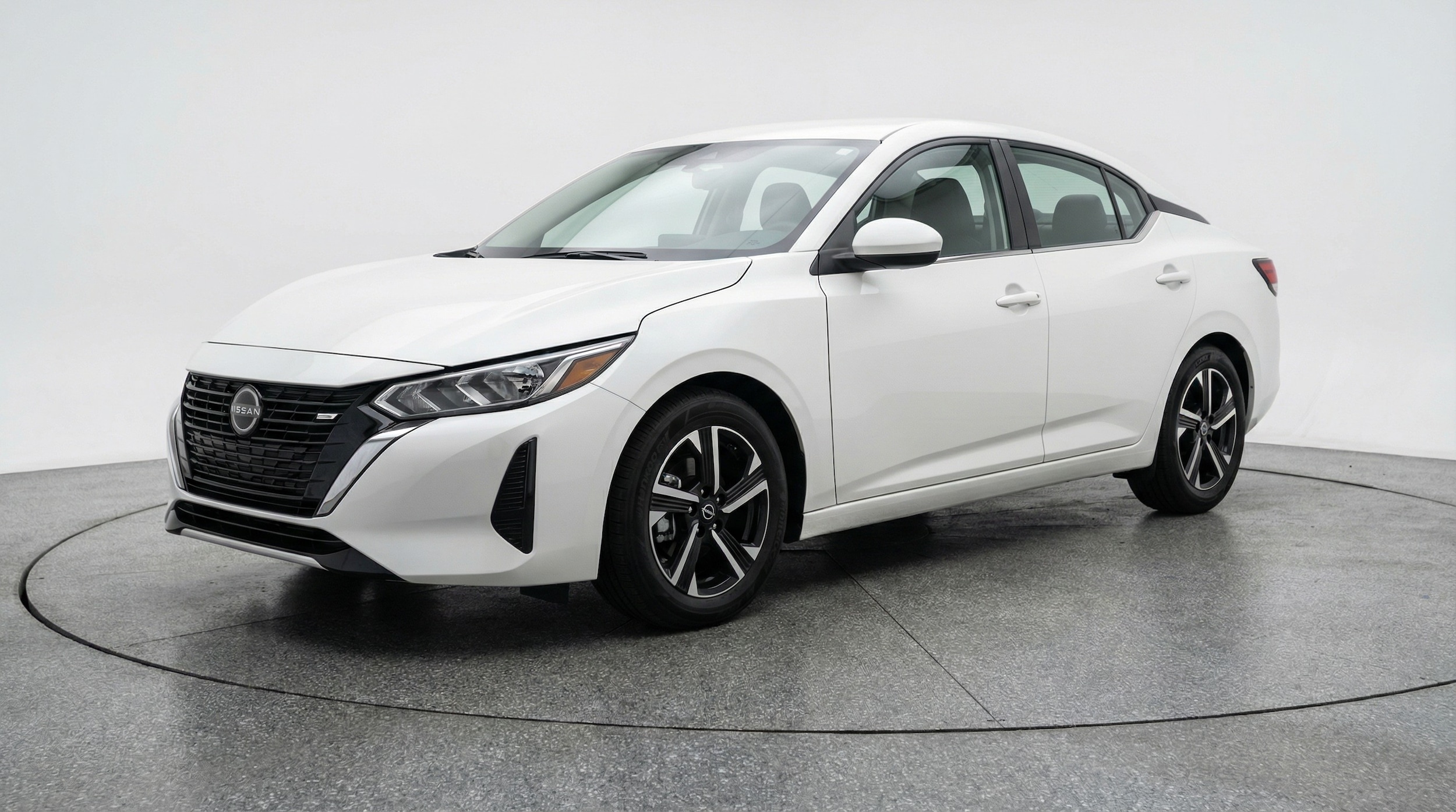 Thumbnail: 2025 Nissan Sentra - 3