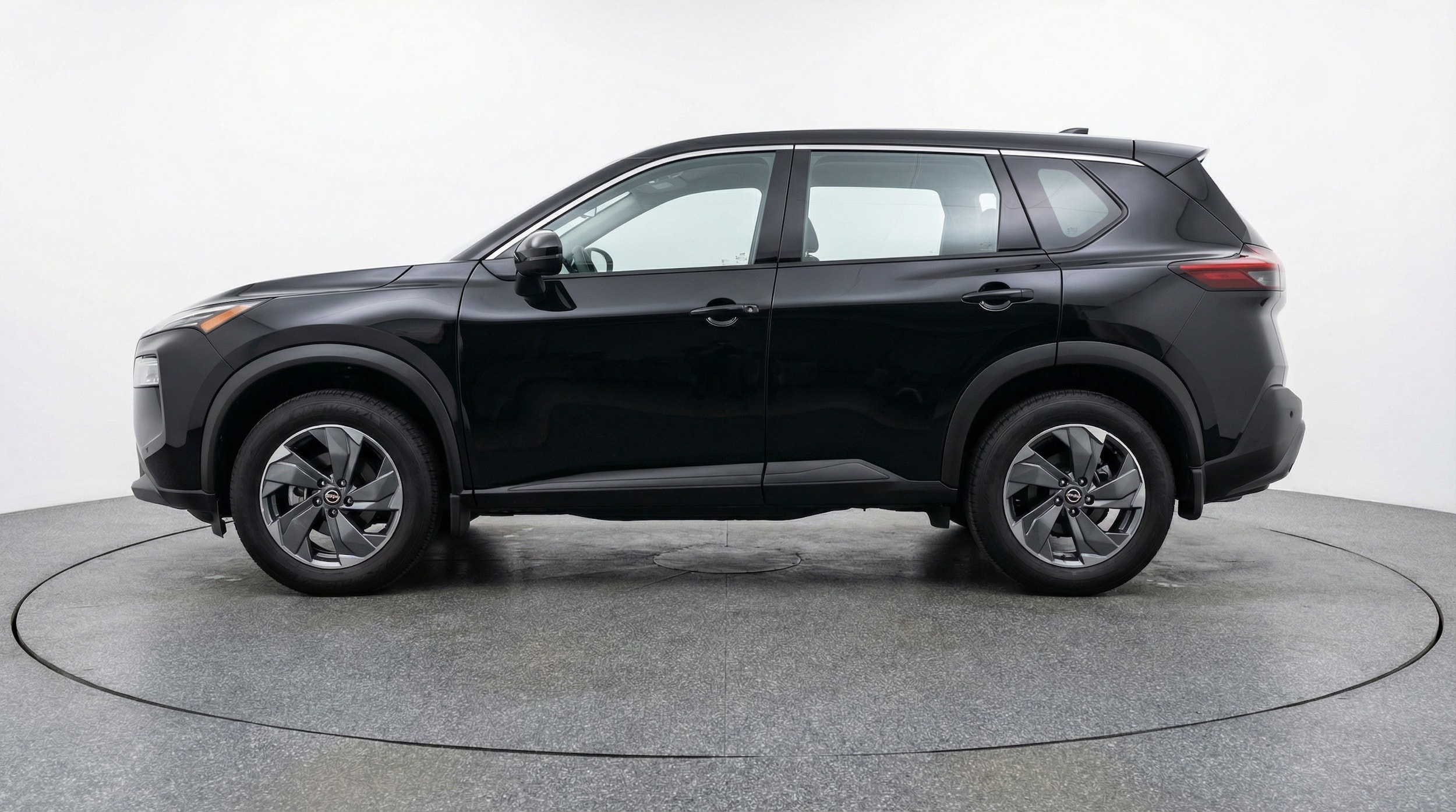 Thumbnail: 2025 Nissan Rogue - 4