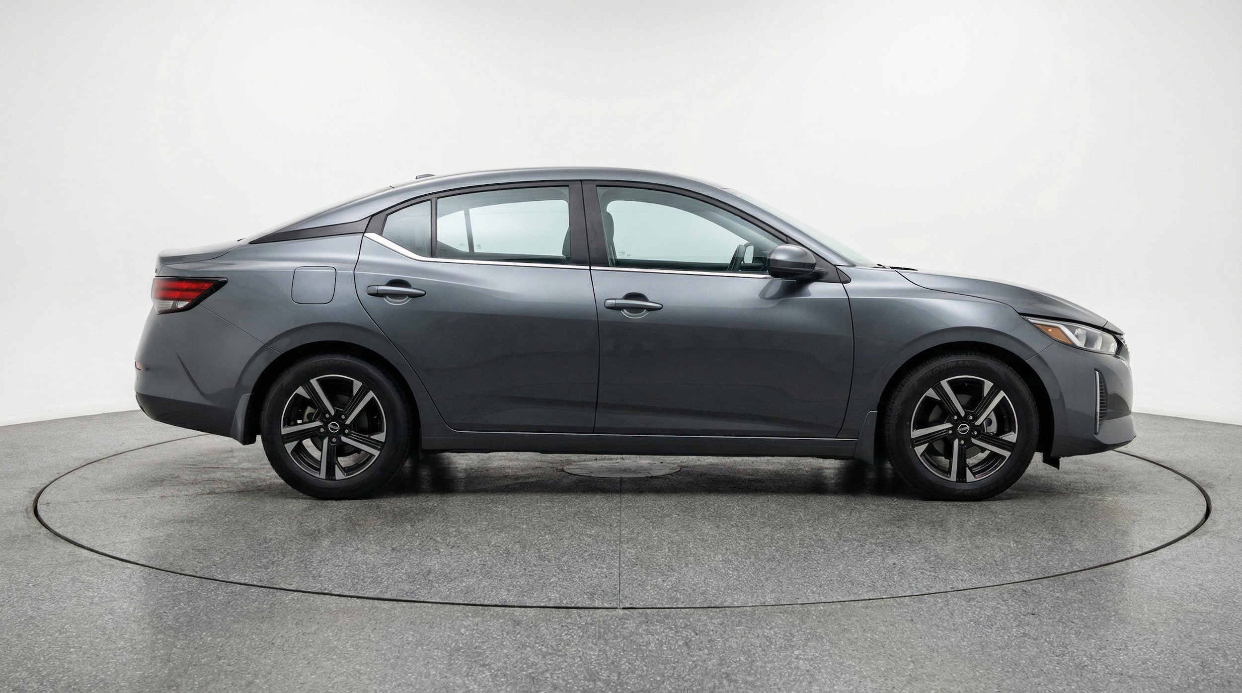 Thumbnail: 2025 Nissan Sentra - 11