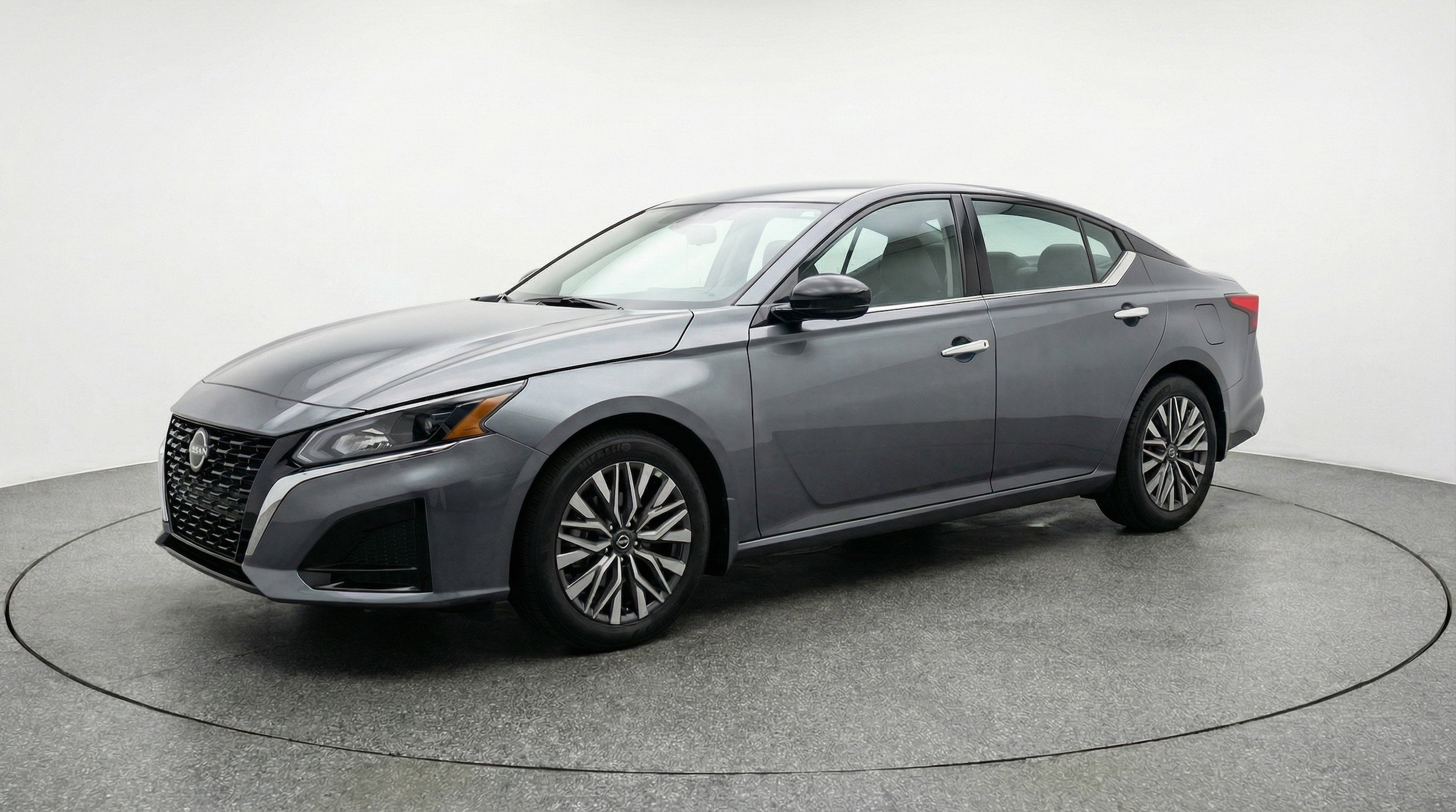 Thumbnail: 2025 Nissan Altima - 3