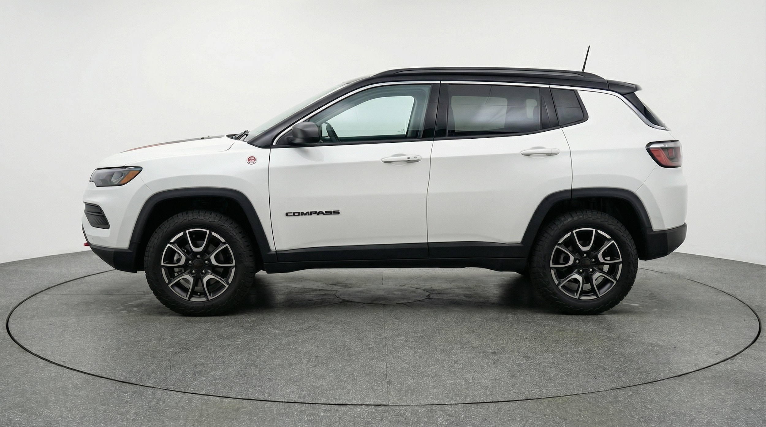 Thumbnail: 2025 Jeep Compass - 4