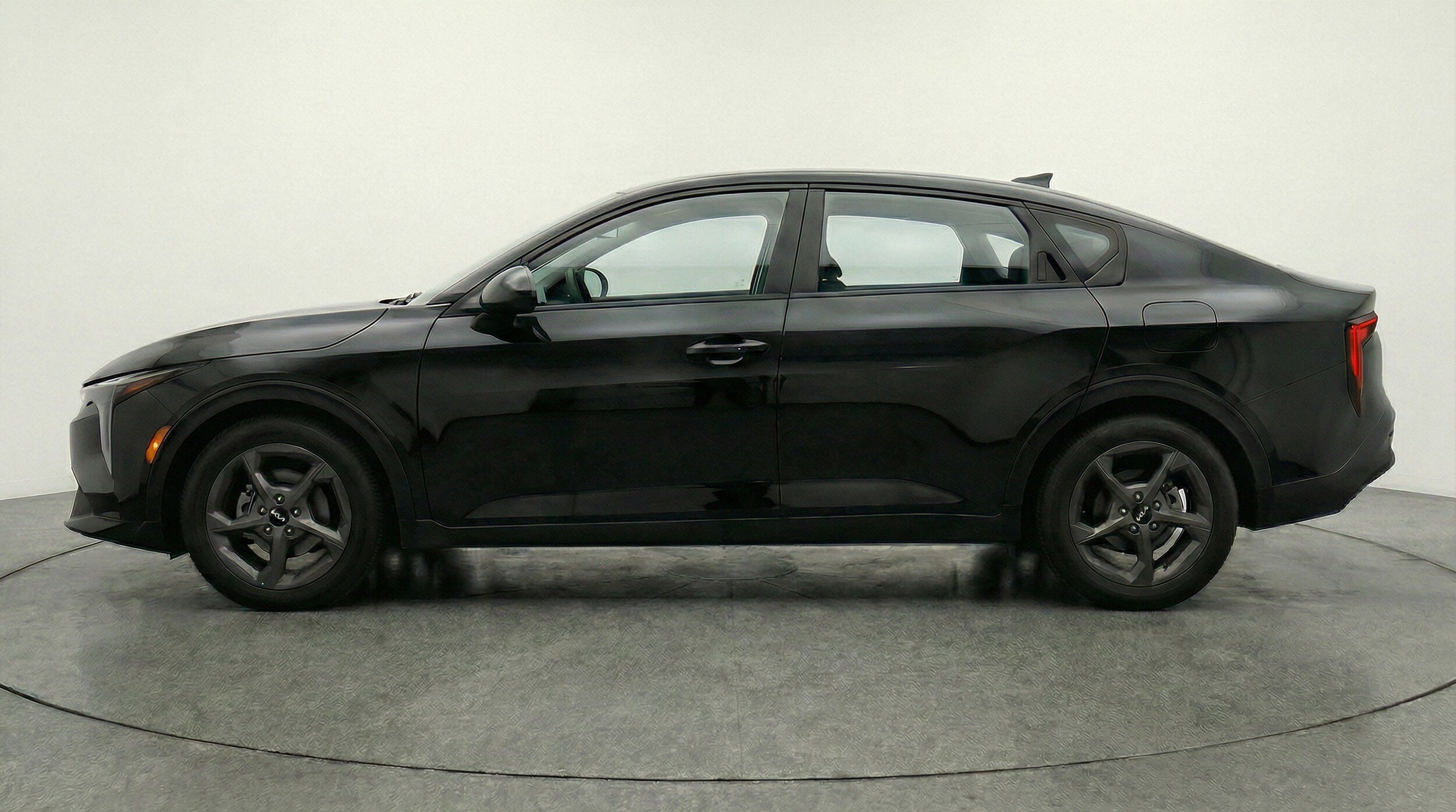 Thumbnail: 2025 Kia K4 - 5