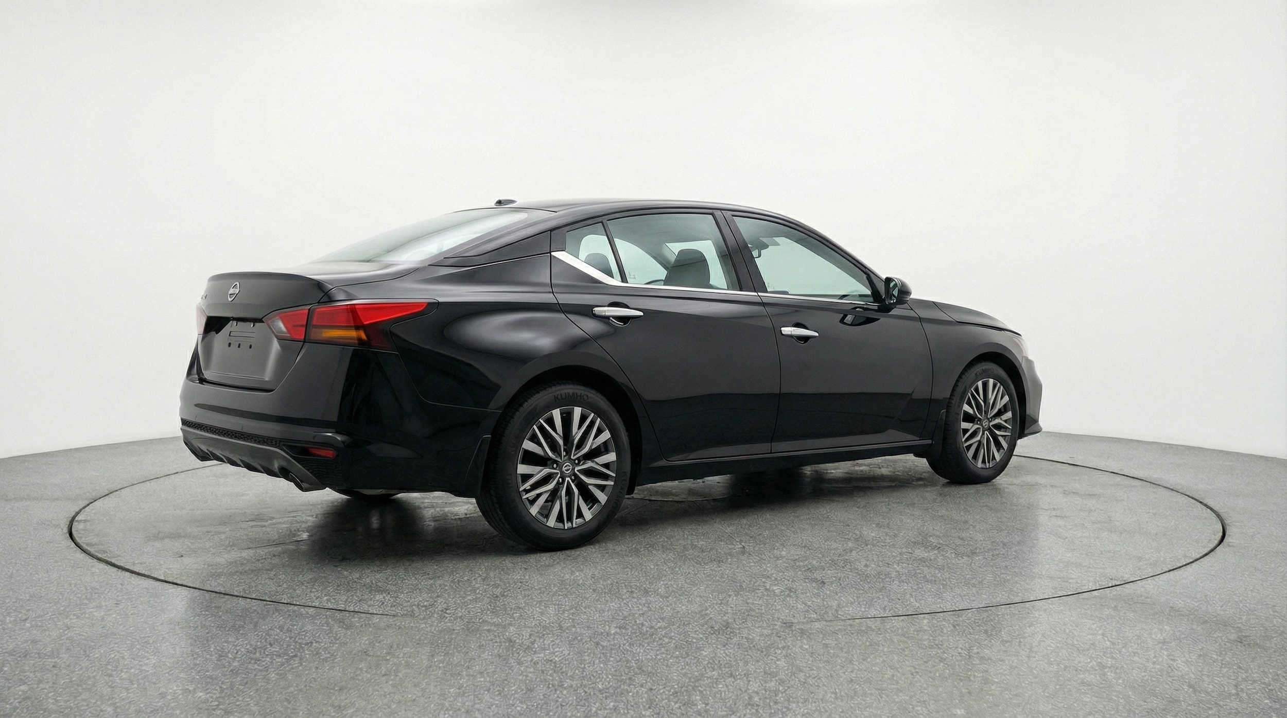 Thumbnail: 2025 Nissan Altima - 7