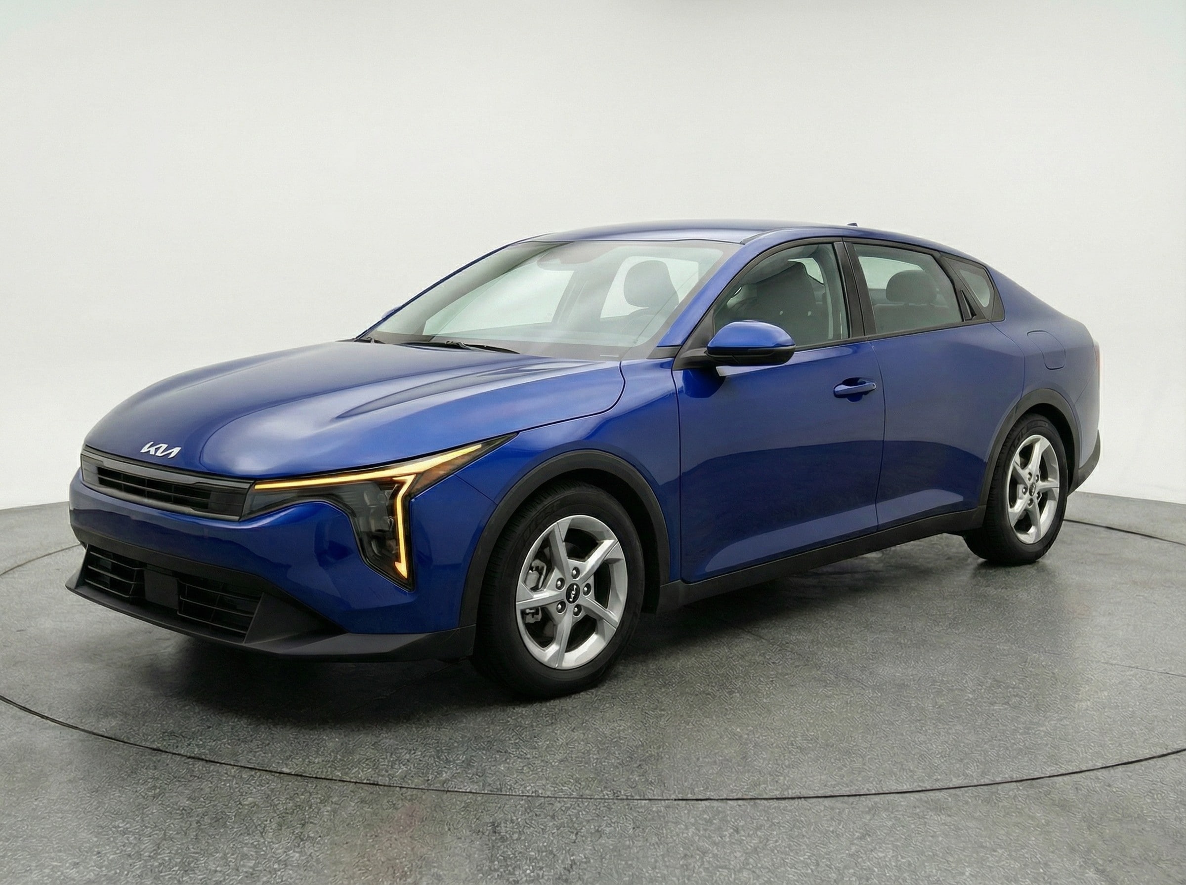 Thumbnail: 2025 Kia K4 - 3