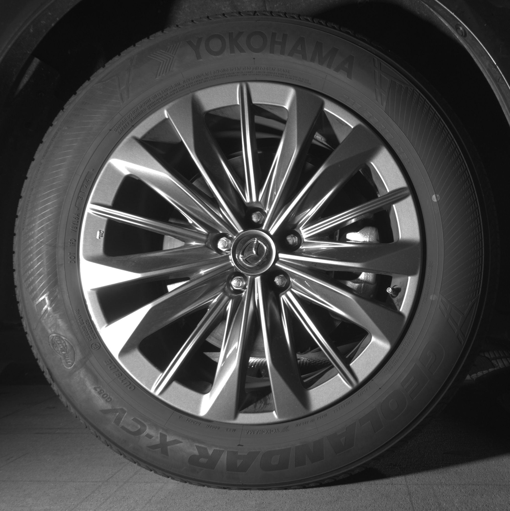 Thumbnail: 2025 Mazda CX-70 - 12