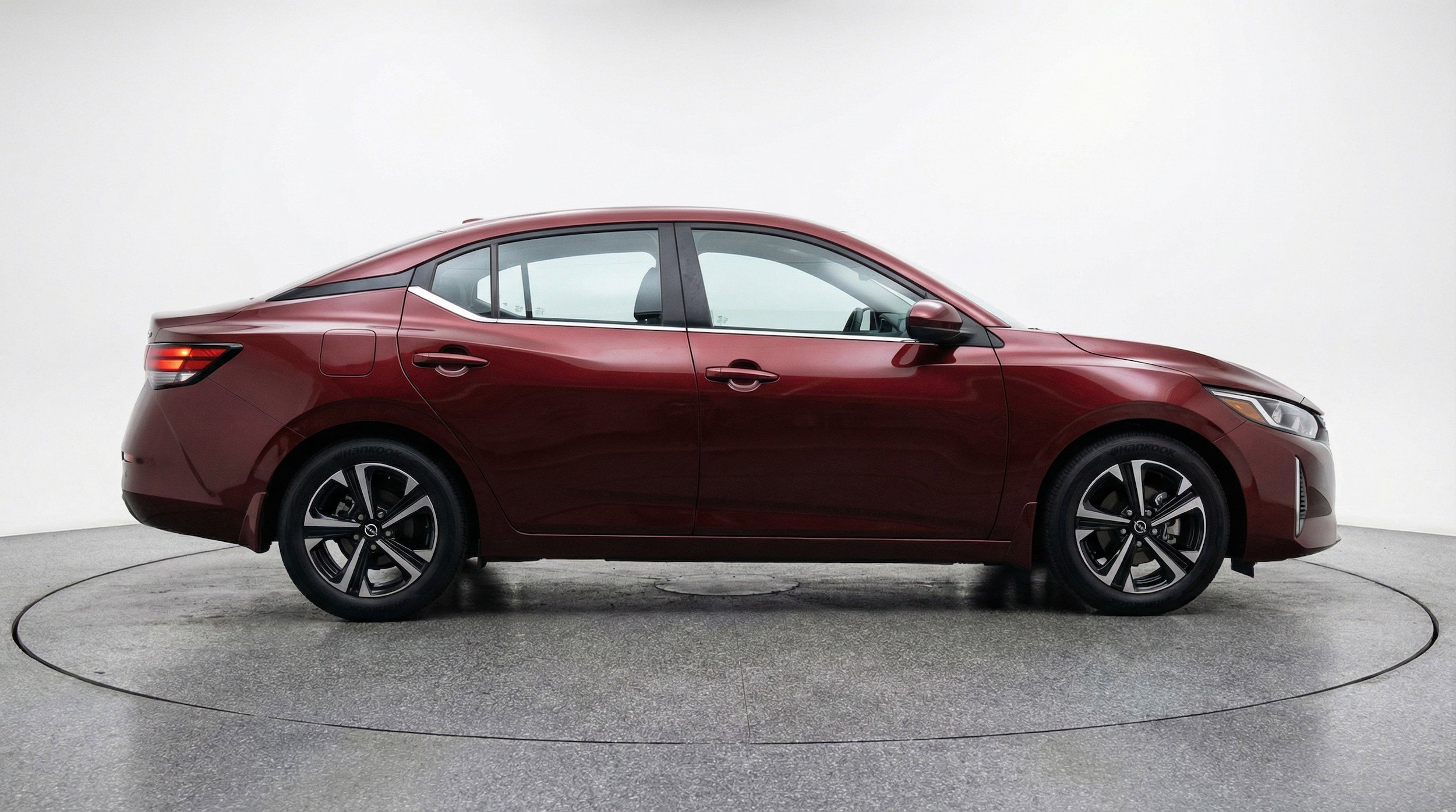 Thumbnail: 2025 Nissan Sentra - 11
