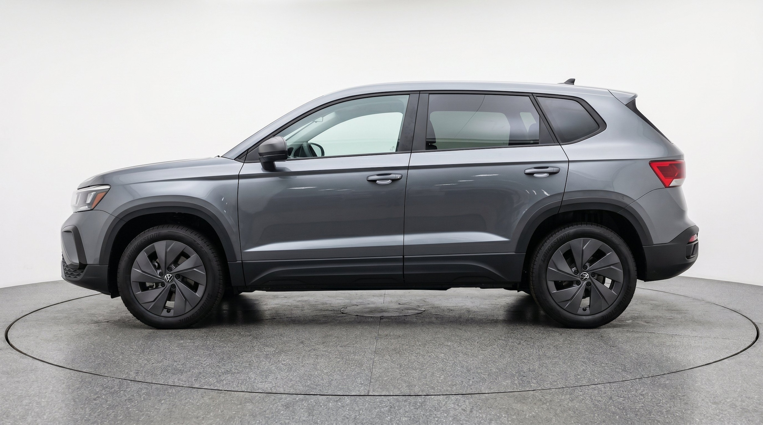 Thumbnail: 2026 Volkswagen Taos - 5