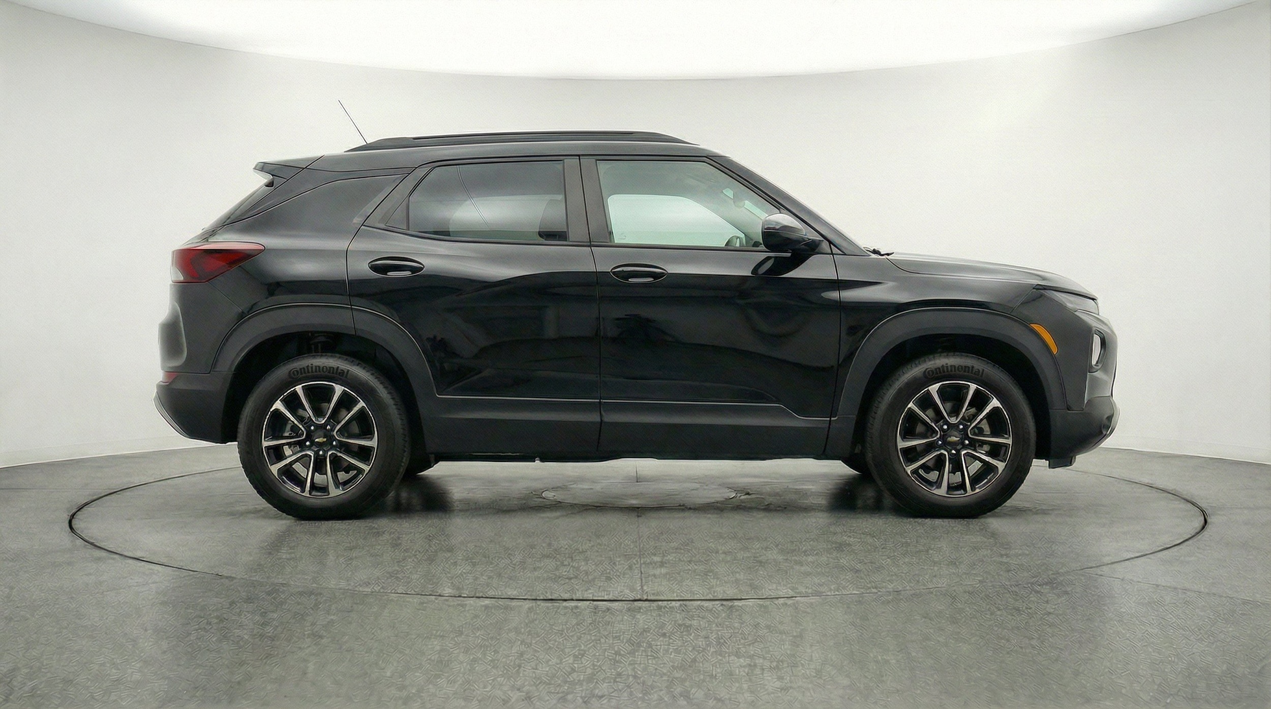 Thumbnail: 2025 Chevrolet TrailBlazer - 11