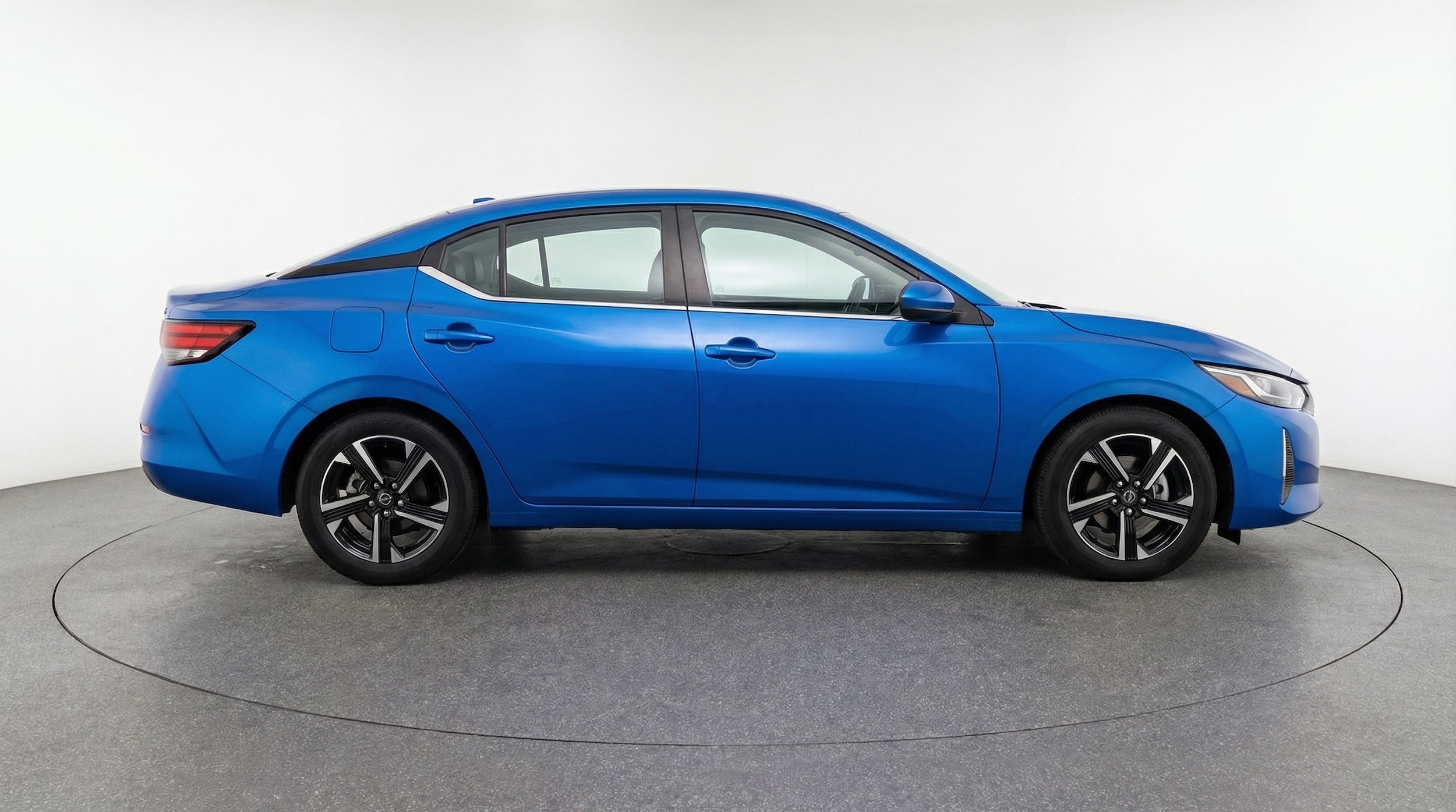 Thumbnail: 2025 Nissan Sentra - 8