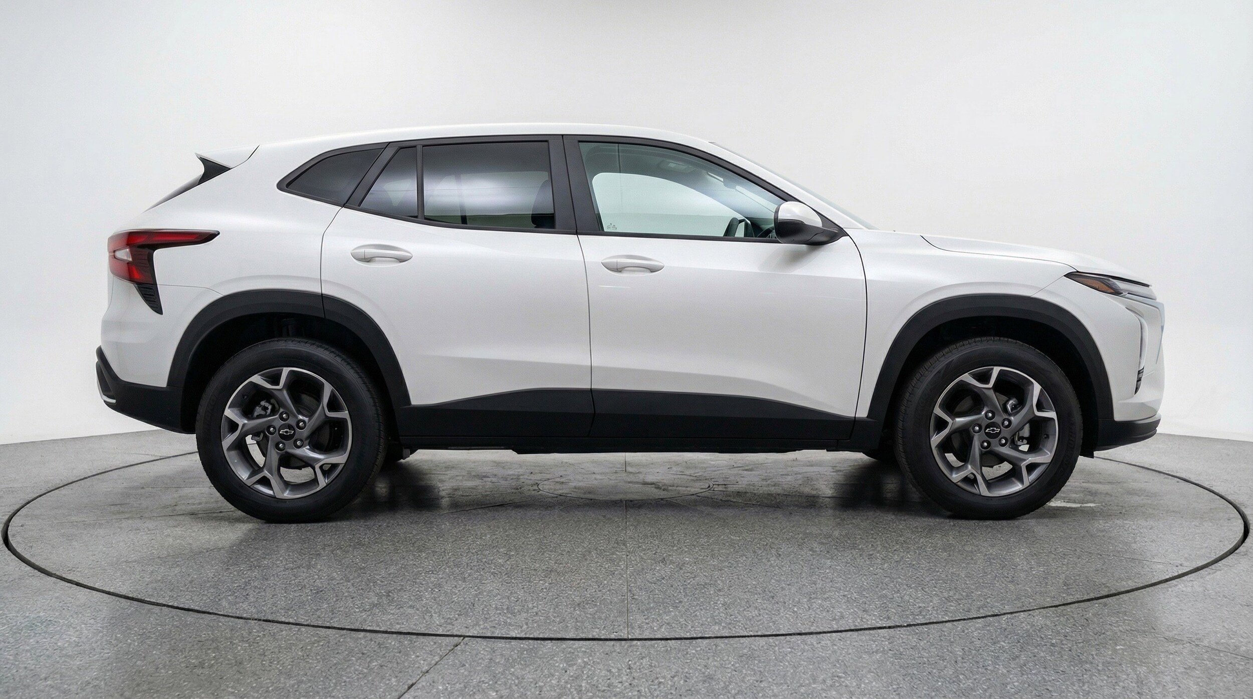Thumbnail: 2025 Chevrolet Trax - 11