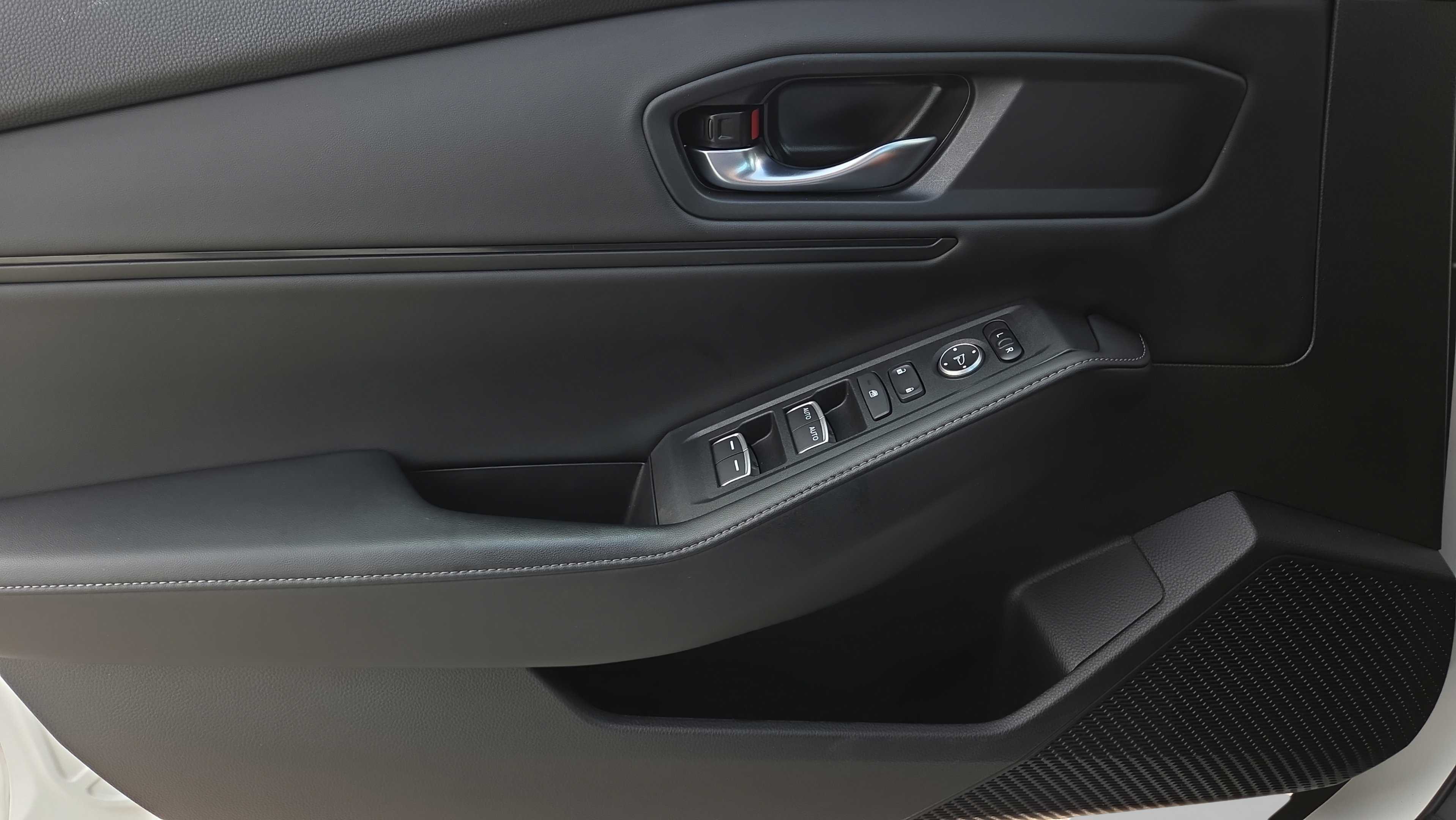 2025 Honda Accord Hybrid Sport - Photo 40