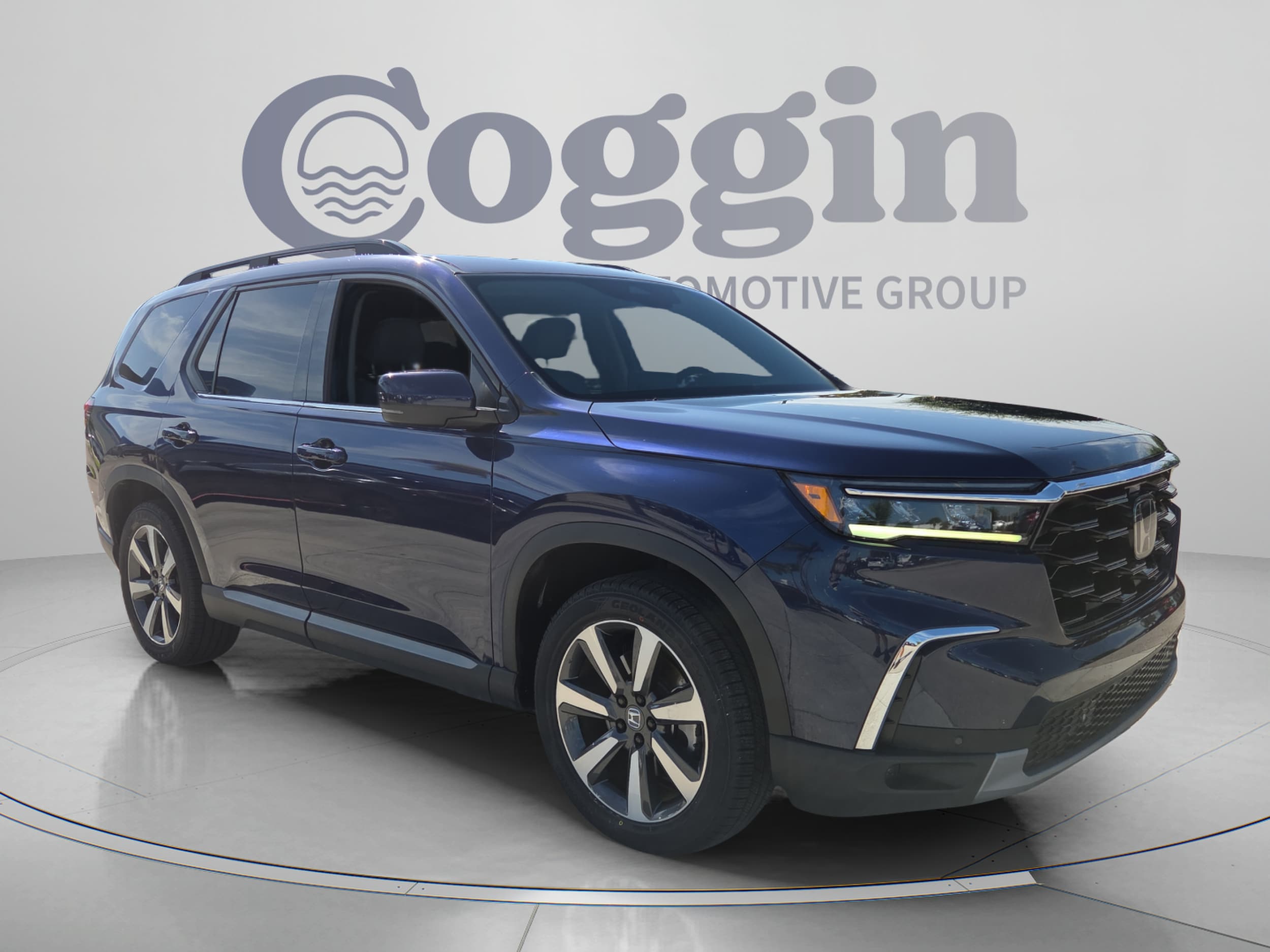 2023 Honda Pilot Touring - Photo 8