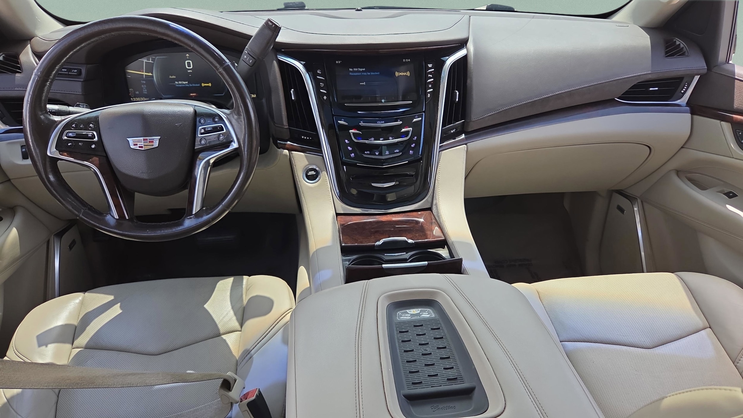 2015 Cadillac Escalade Luxury - Photo 14