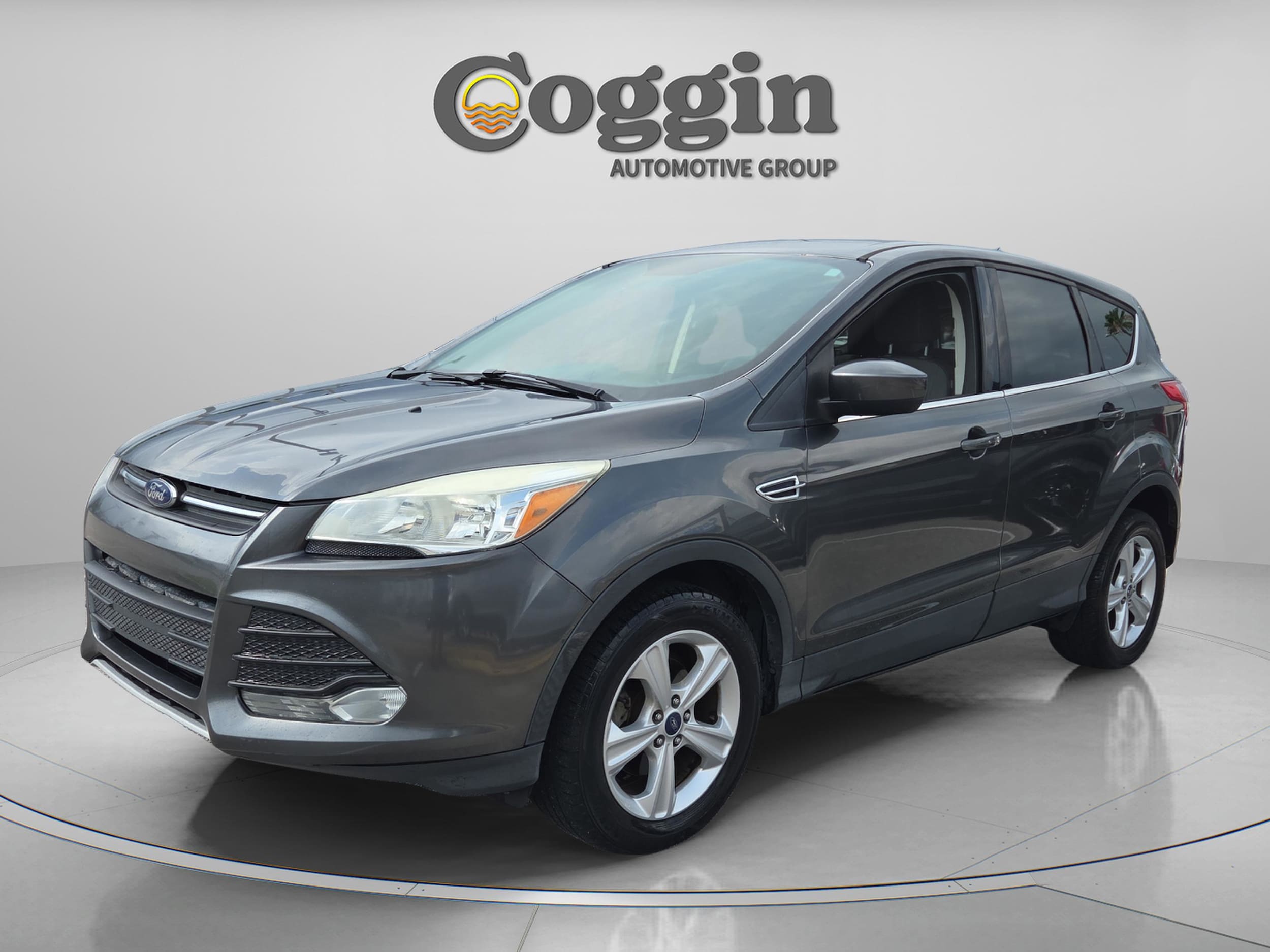 2016 Ford Escape SE's photo