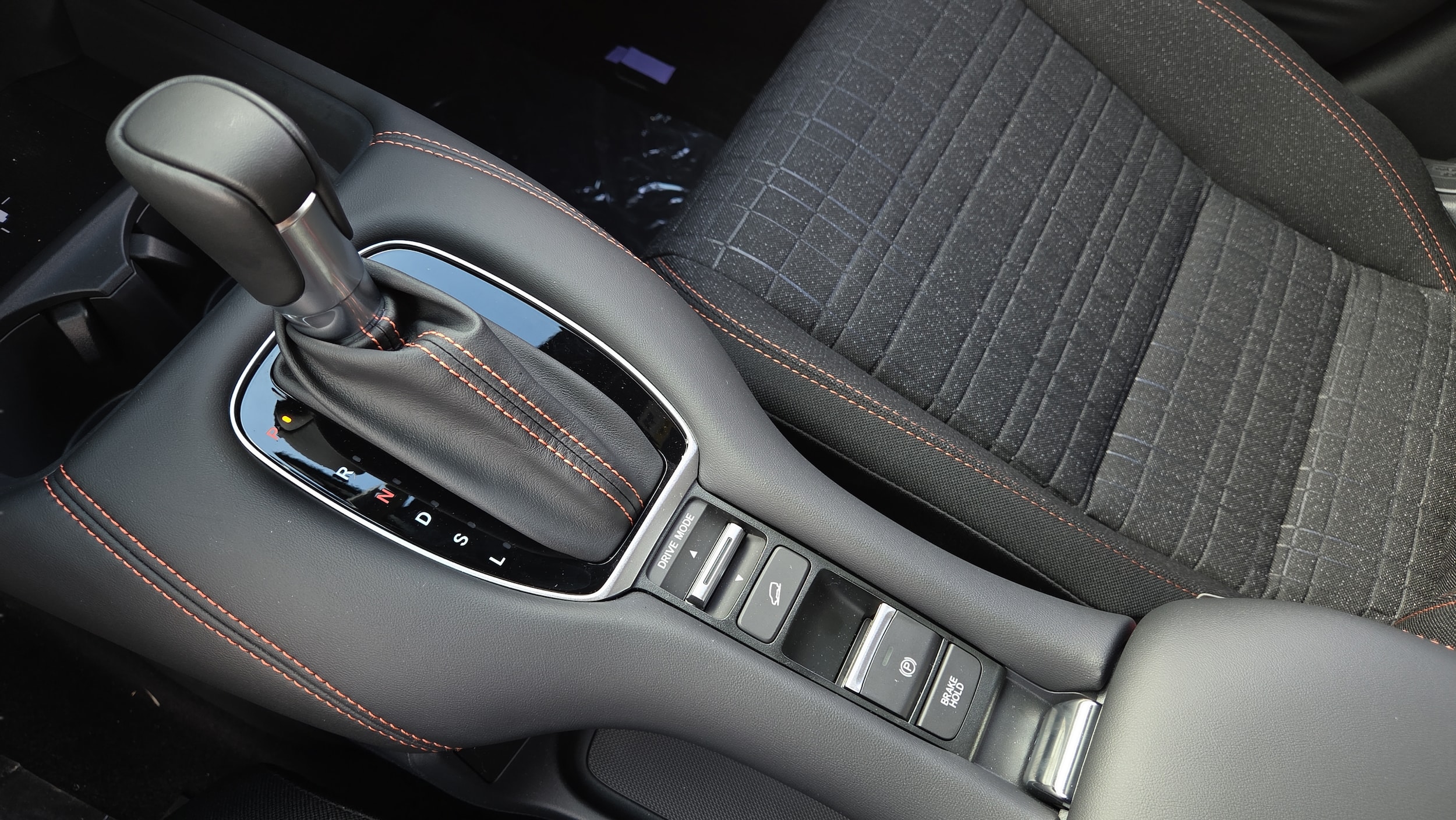 2026 Honda HR-V Sport - Photo 13