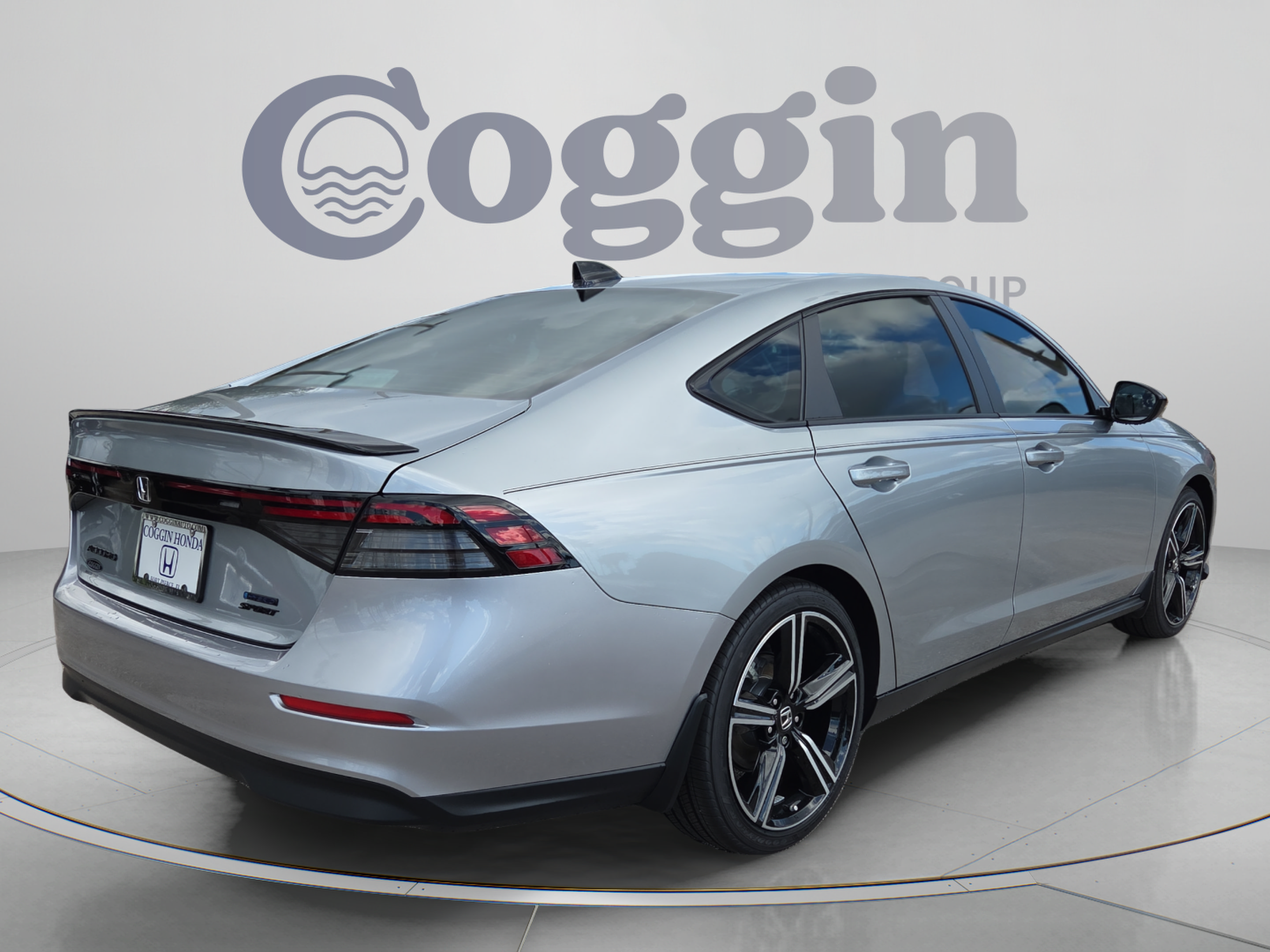 2026 Honda Accord Hybrid Sport - Photo 6