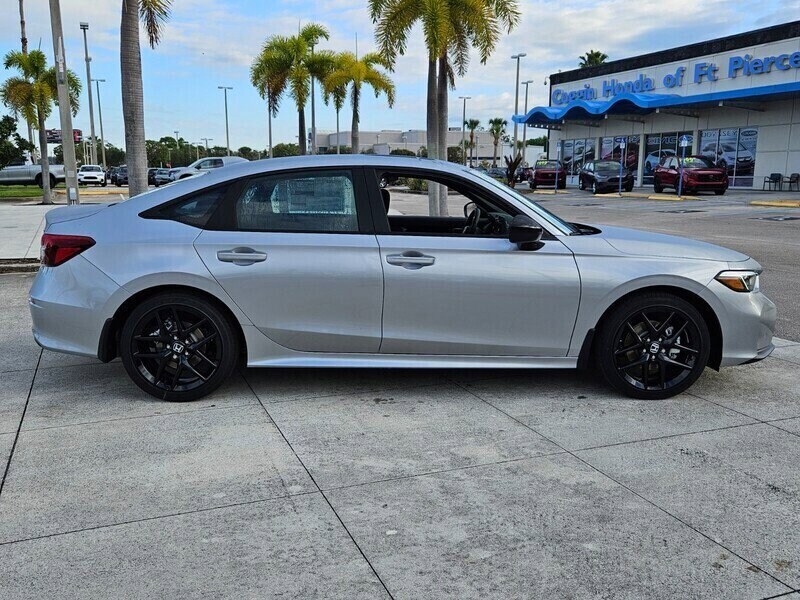 2025 Honda Civic Hybrid Sport photo 3