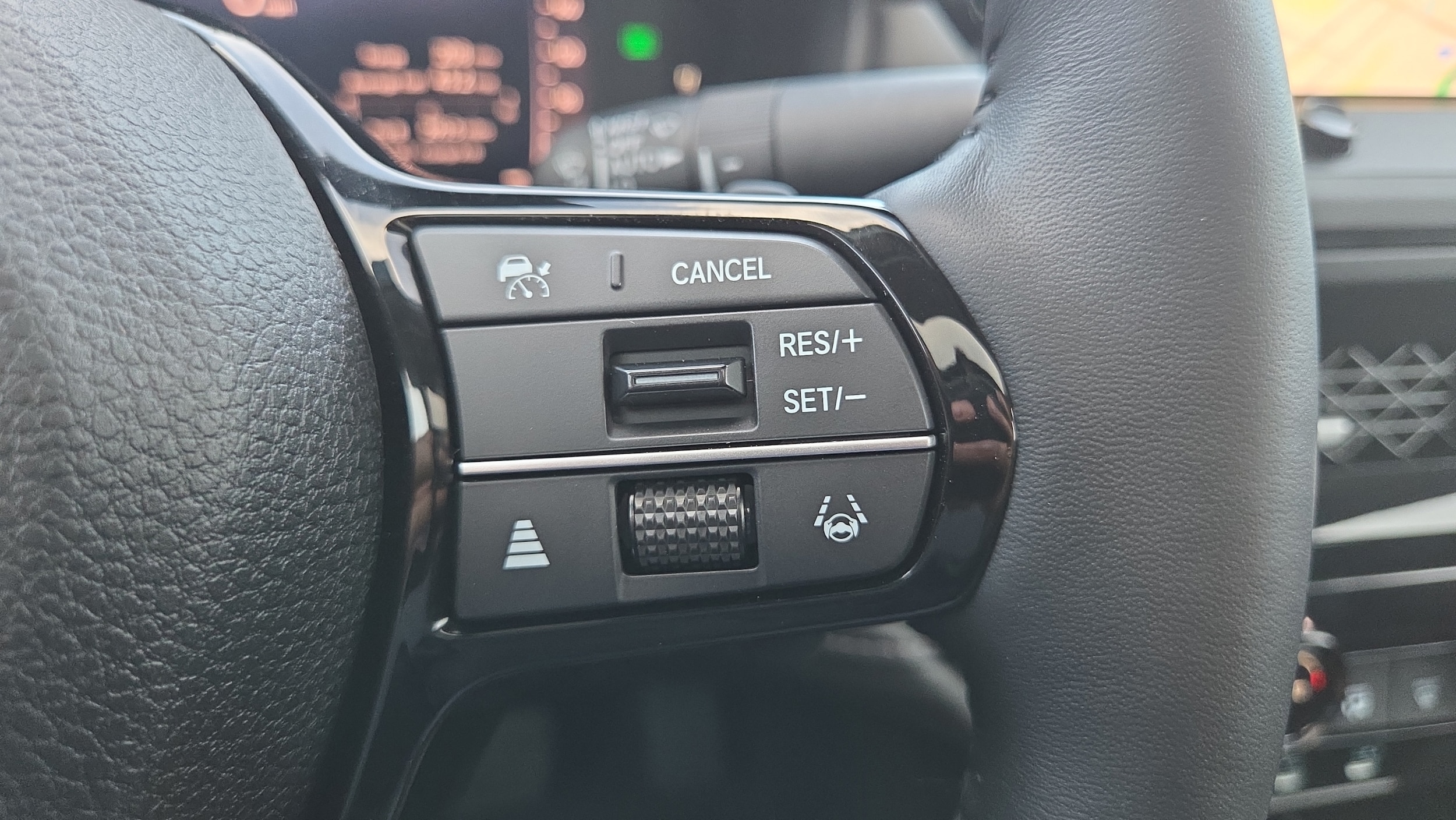 2025 Honda Accord Hybrid Touring - Photo 25