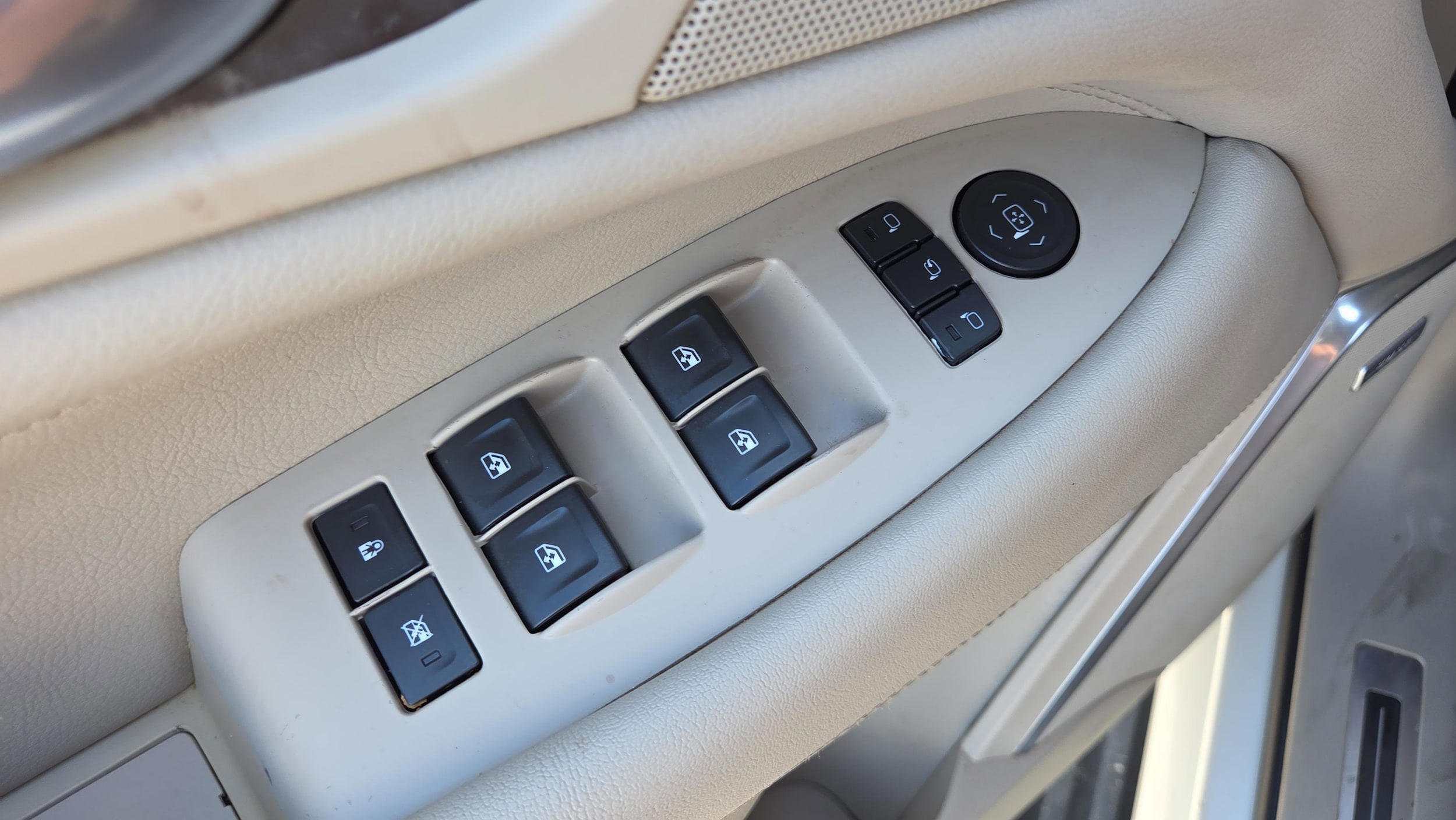 2015 Cadillac Escalade Luxury - Photo 33