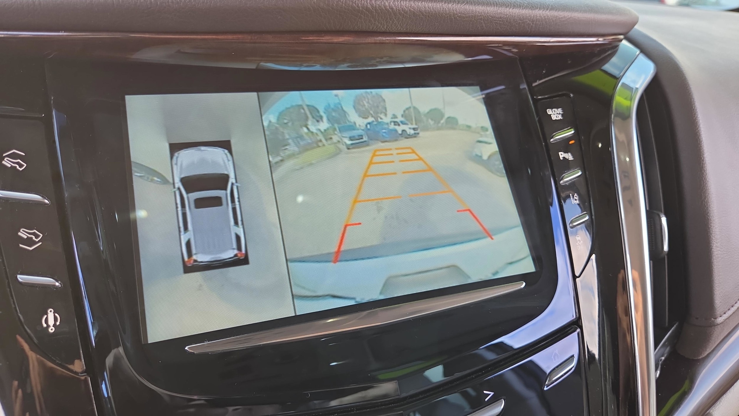 2015 Cadillac Escalade Luxury - Photo 28