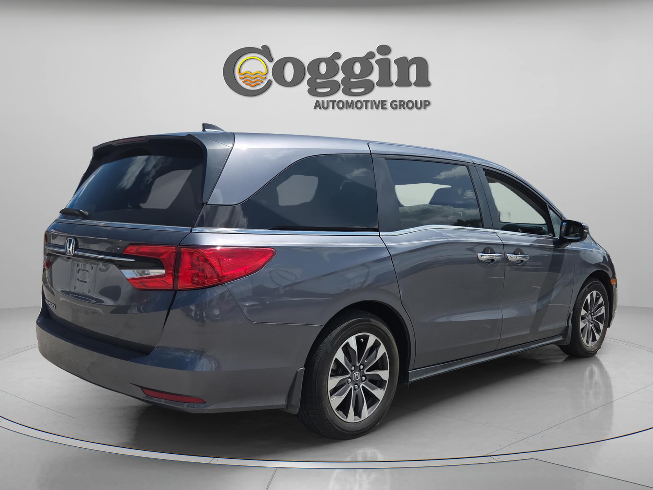 2024 Honda Odyssey EX-L - Photo 6