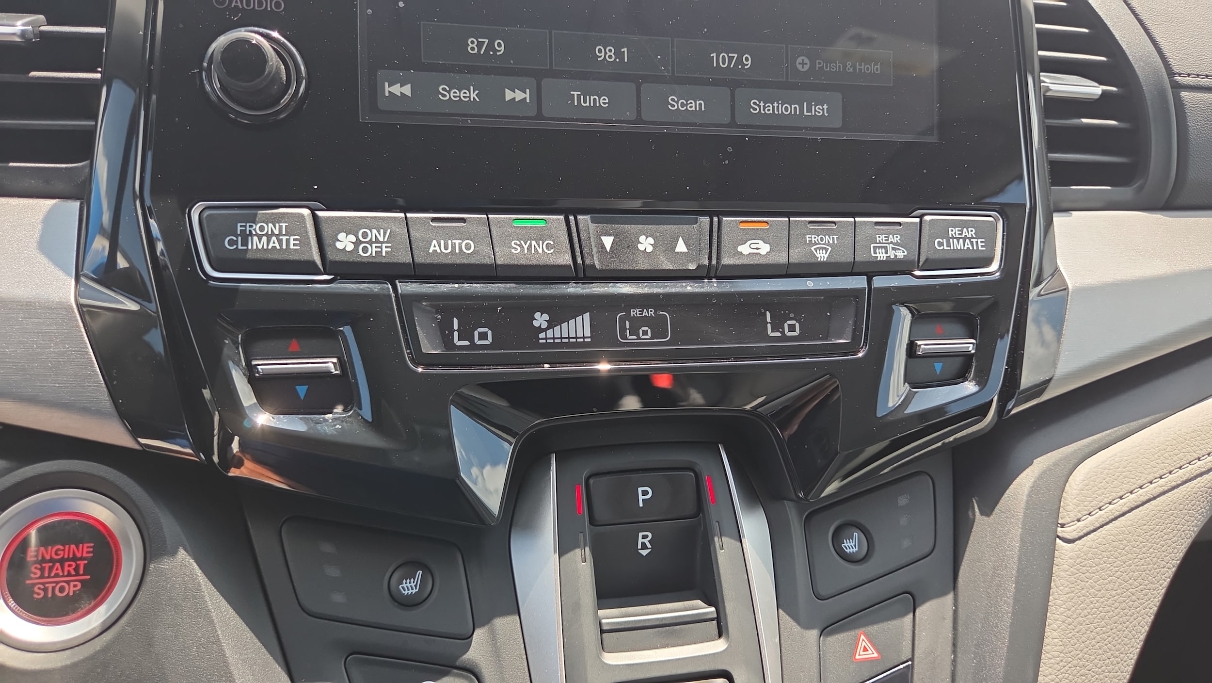 2024 Honda Odyssey EX-L - Photo 31