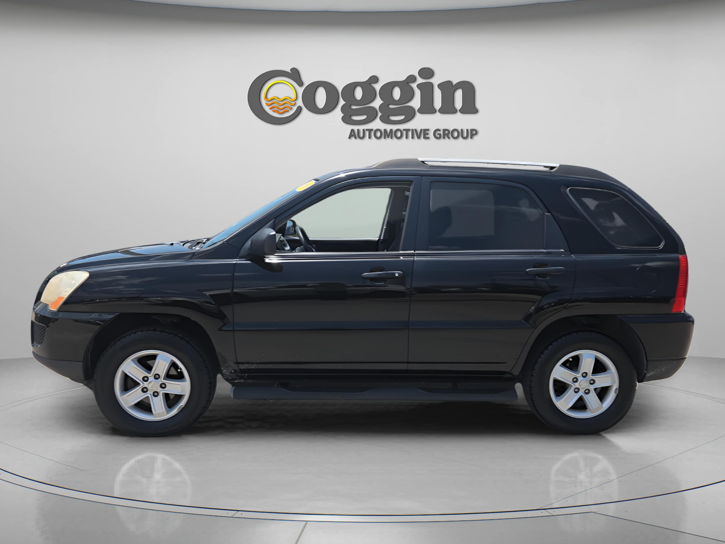 Used 2009 Kia Sportage LX with VIN KNDJF723X97628915 for sale in Fort Pierce, FL