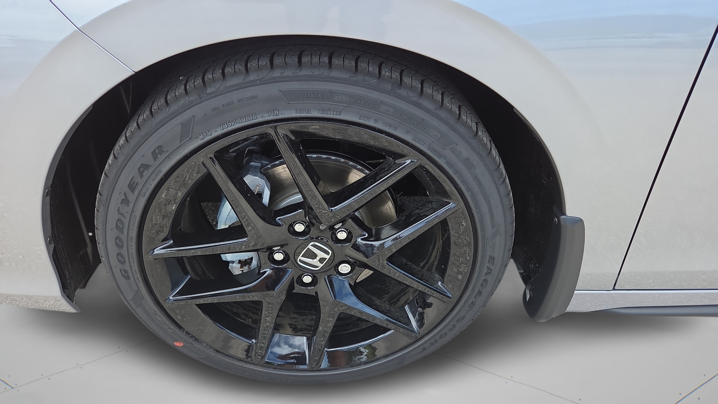 2026 Honda Civic Hatchback Sport - Photo 40