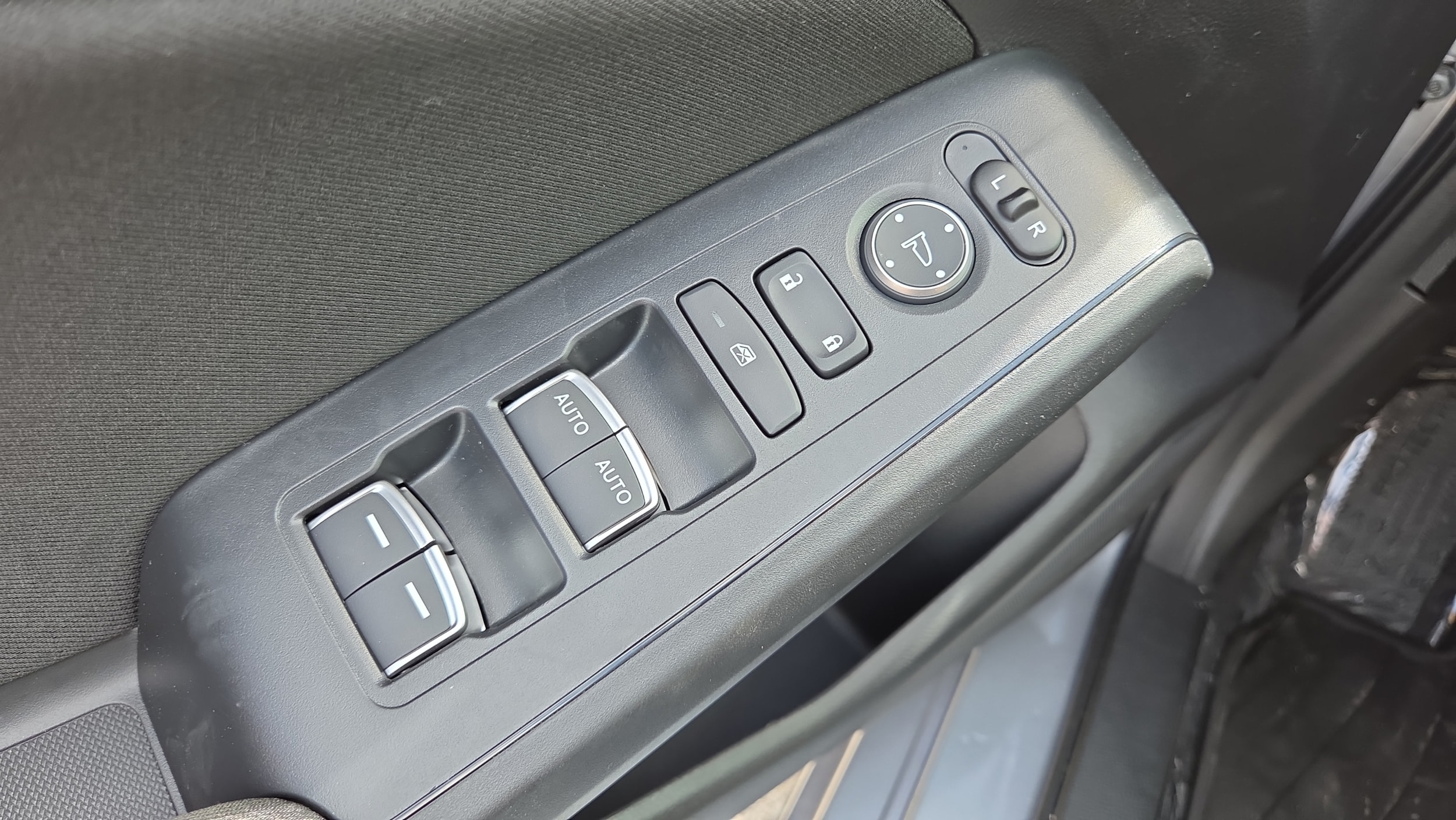 2026 Honda Civic Hatchback Sport - Photo 37