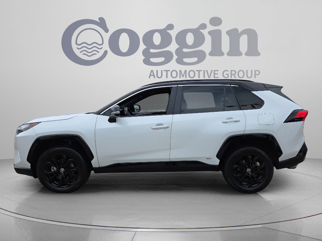 Used 2023 Toyota RAV4 Hybrid Hybrid XSE SUV