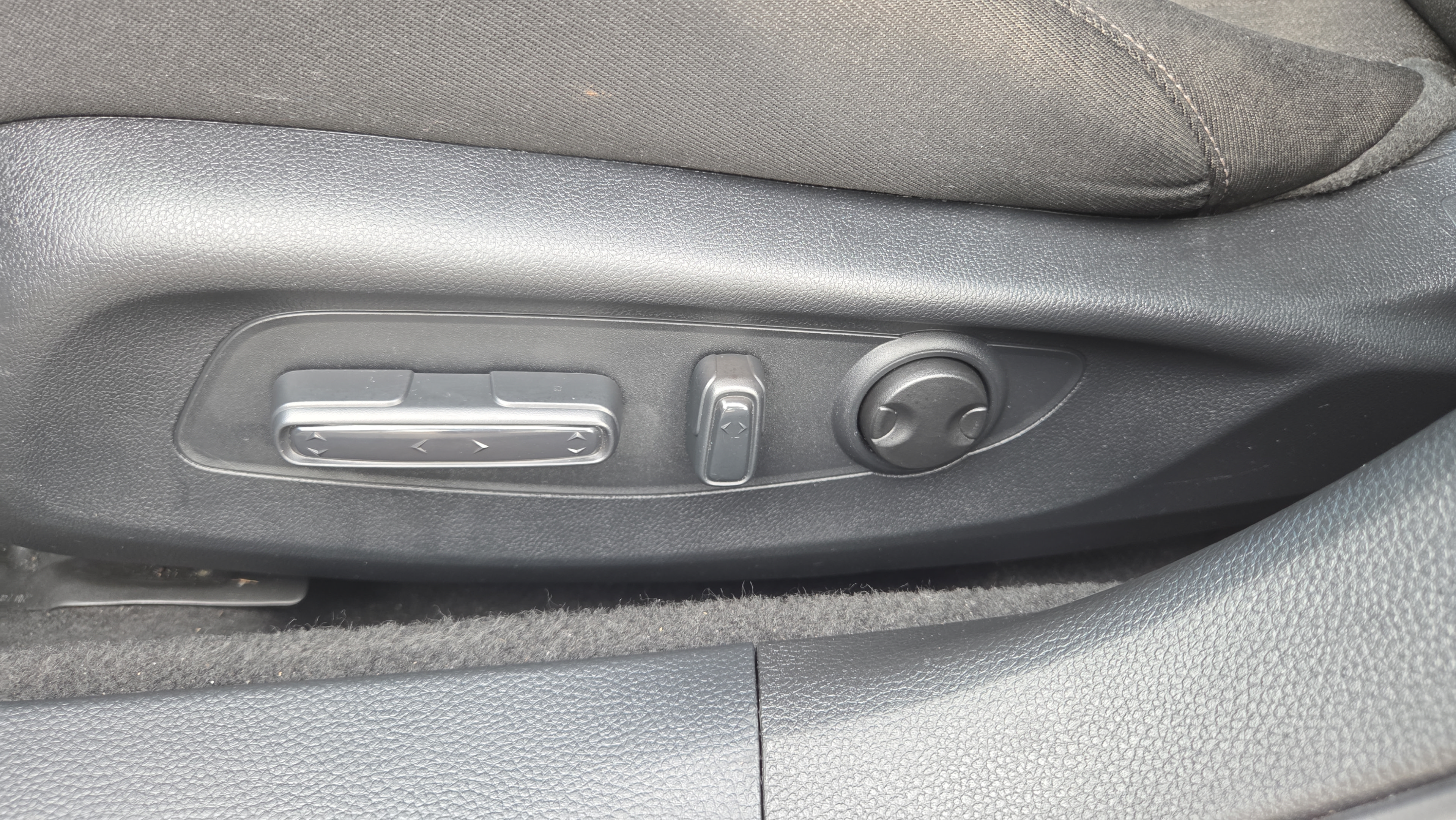 2025 Honda Accord Hybrid Sport - Photo 11