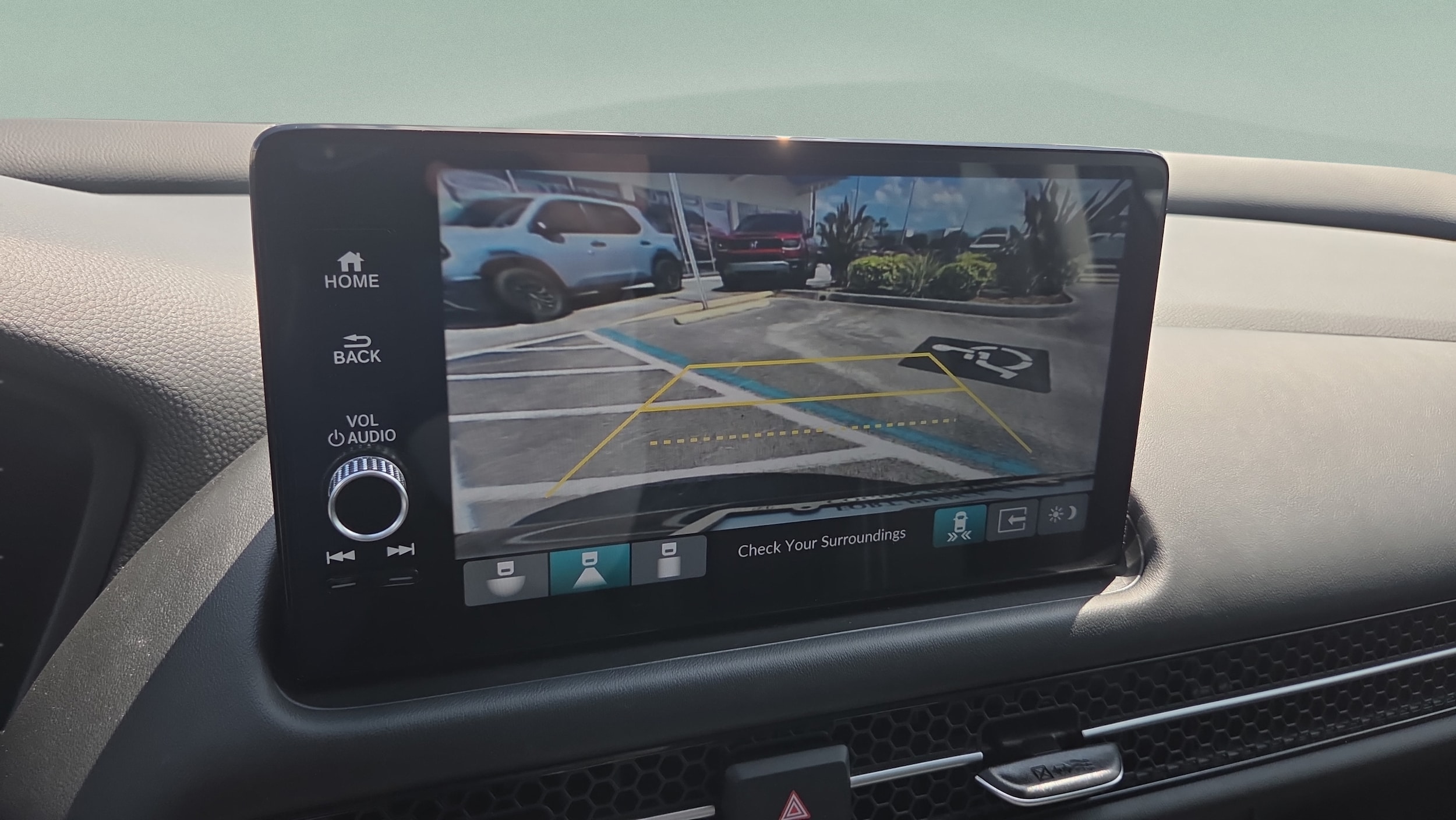 2025 Honda HR-V EX-L - Photo 29