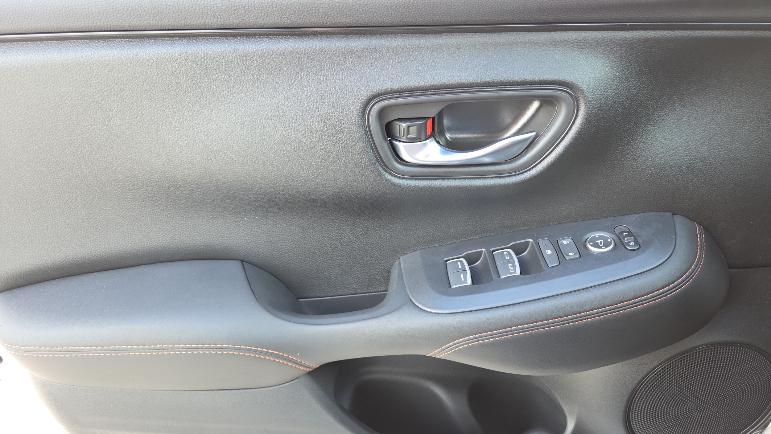 2026 Honda HR-V Sport - Photo 10