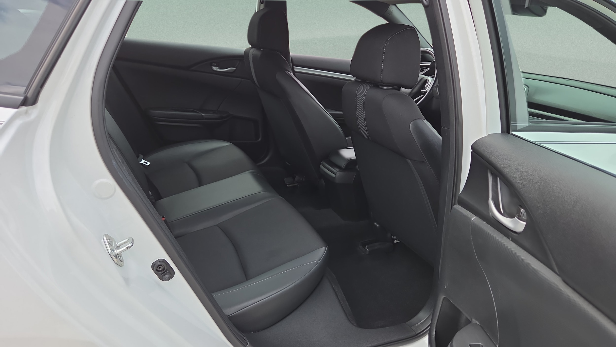 2021 Honda Civic Sport - Photo 19