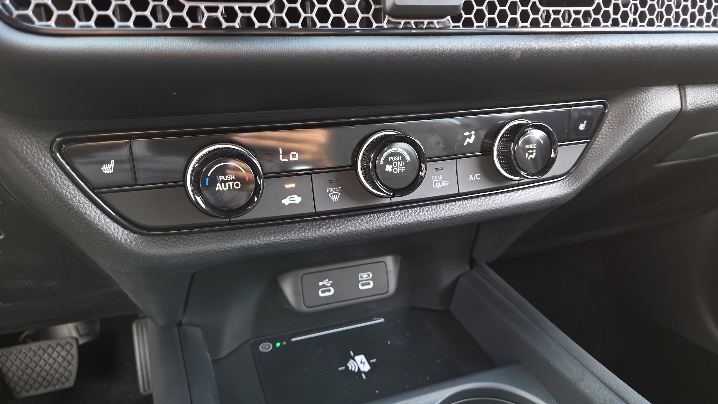 2026 Honda HR-V Sport - Photo 15