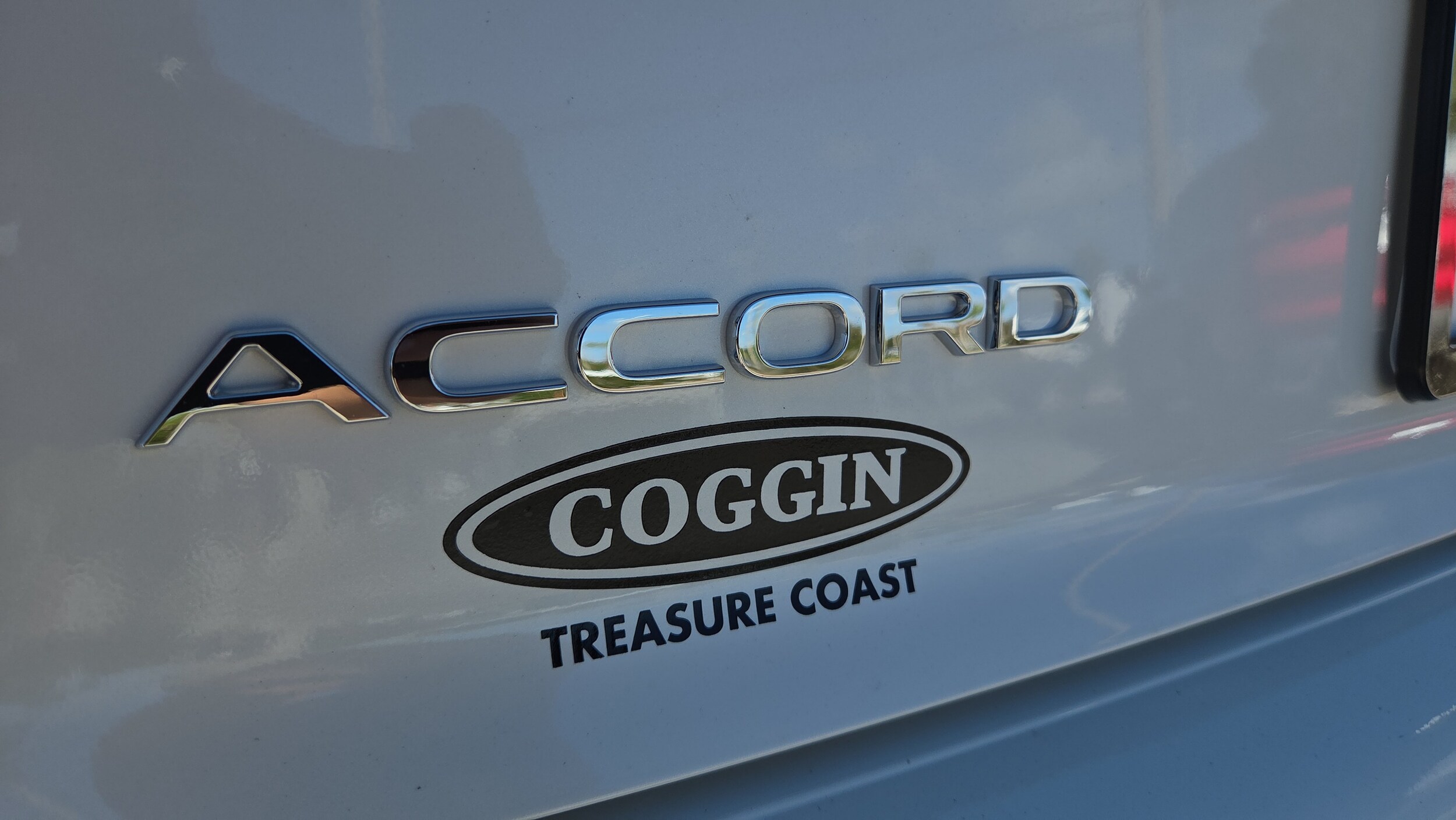 2026 Honda Accord Hybrid EX-L - Photo 16
