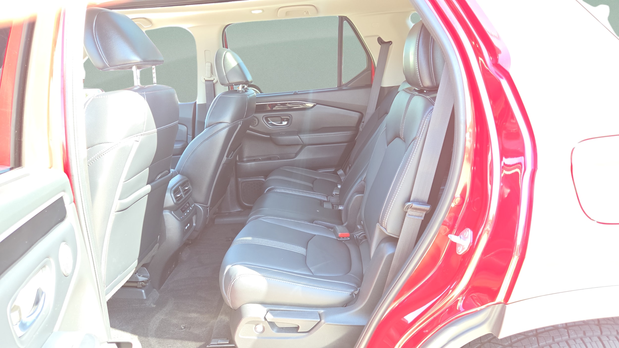 2023 Honda Pilot Touring - Photo 12