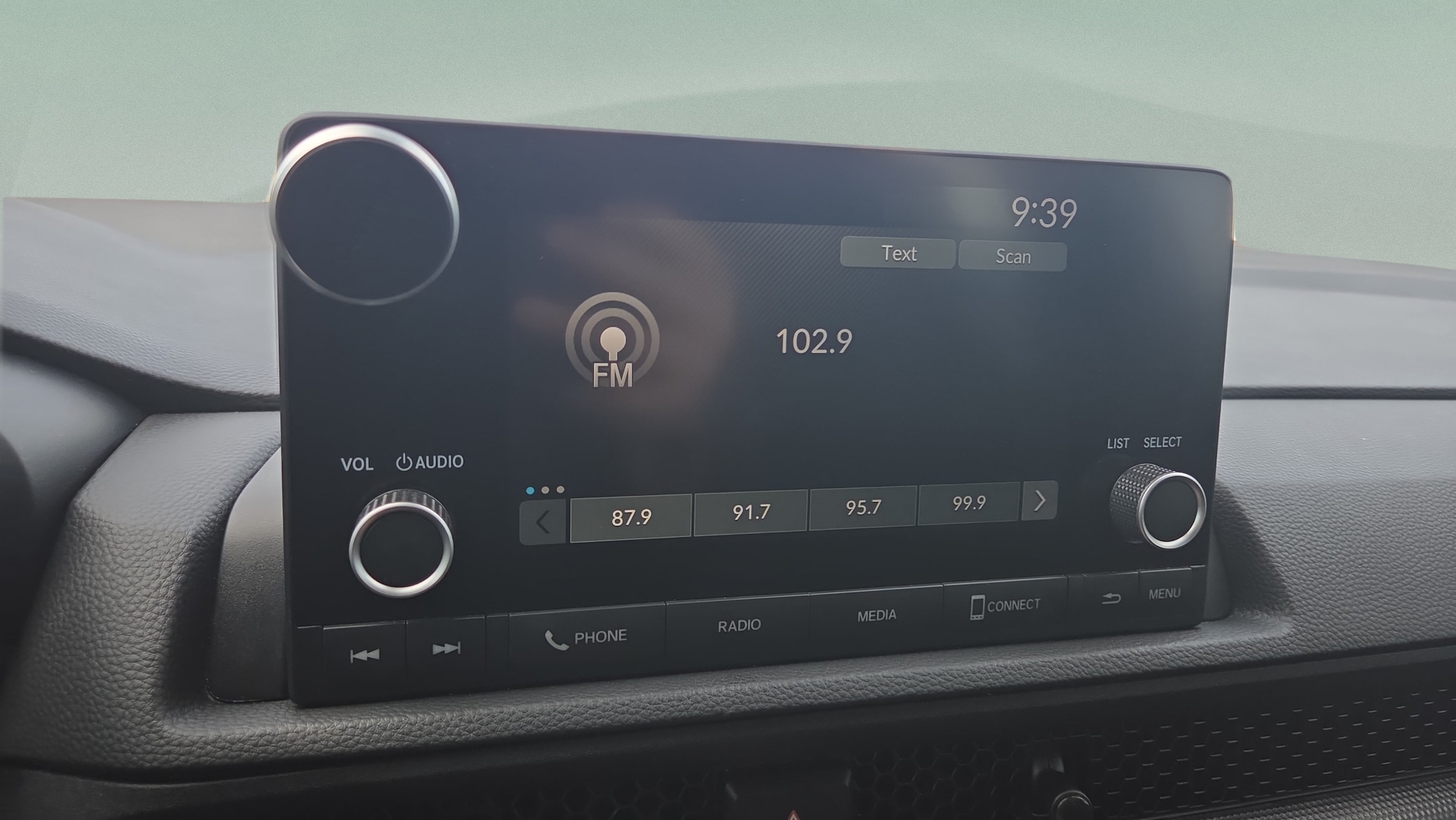 2024 Honda CR-V Sport - Photo 29