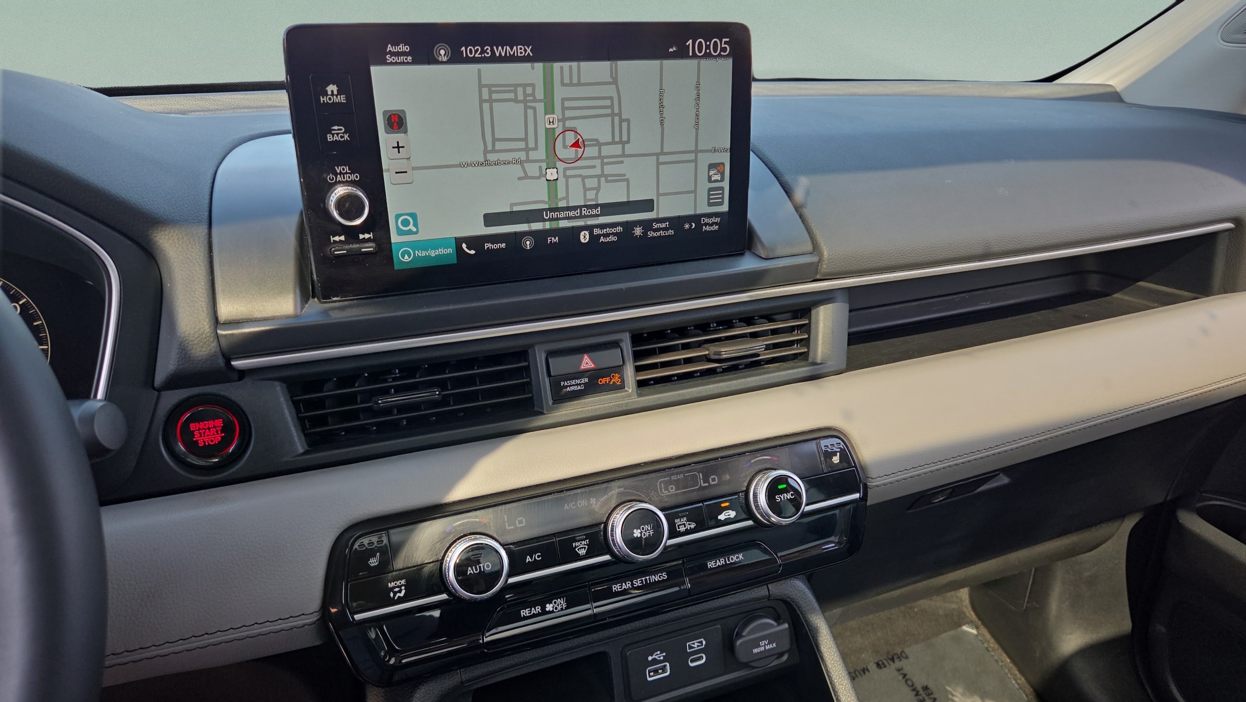 2023 Honda Pilot Touring - Photo 26