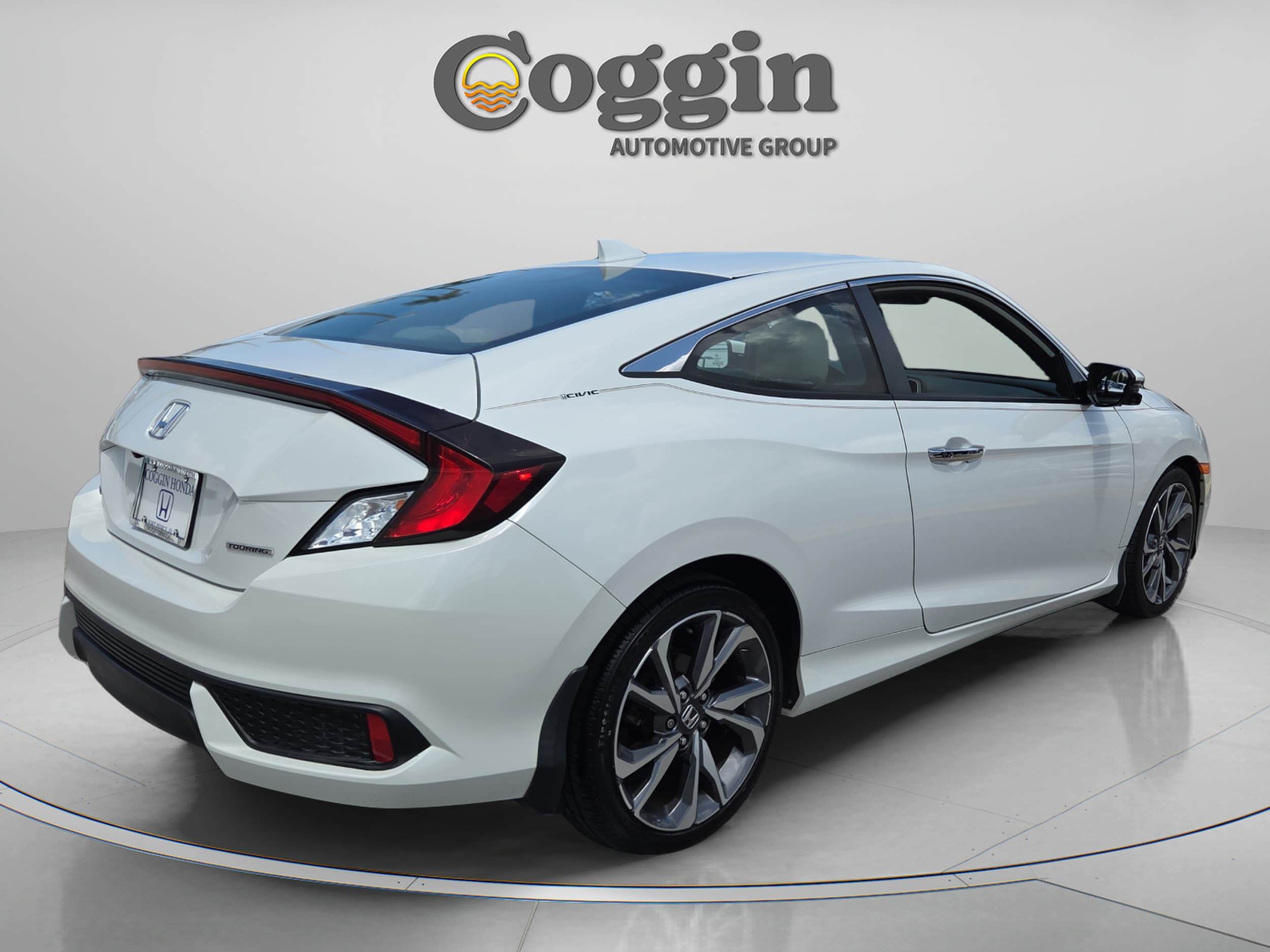 2019 Honda Civic Touring - Photo 6